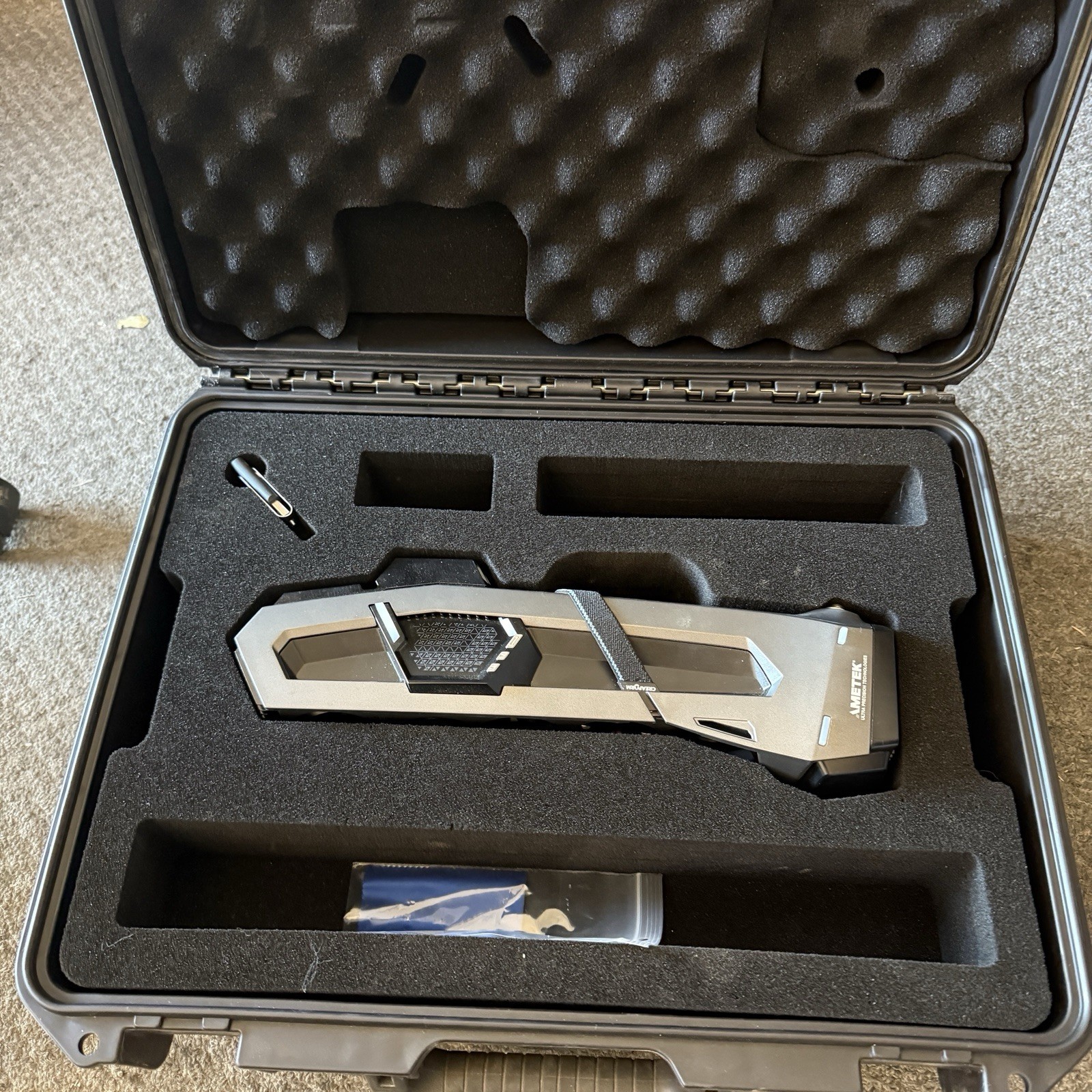 Creaform GoScan Spark Handheld 3D Scanner Barely Used White Light 2021