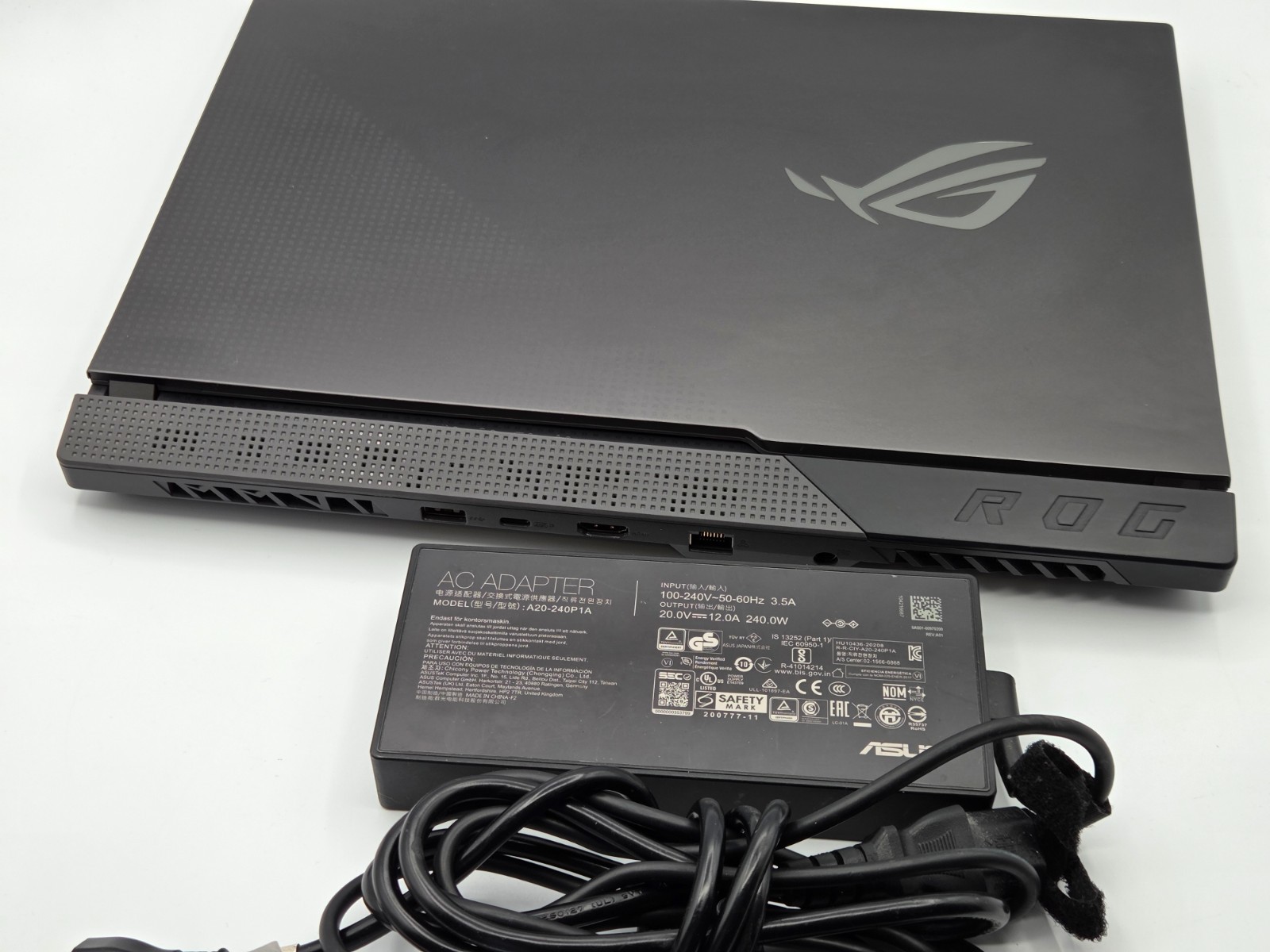 ASUS ROG Strix G15 Gaming Laptop Ryzen 9 5900HX RTX 3060 16GB 512GB 144Hz