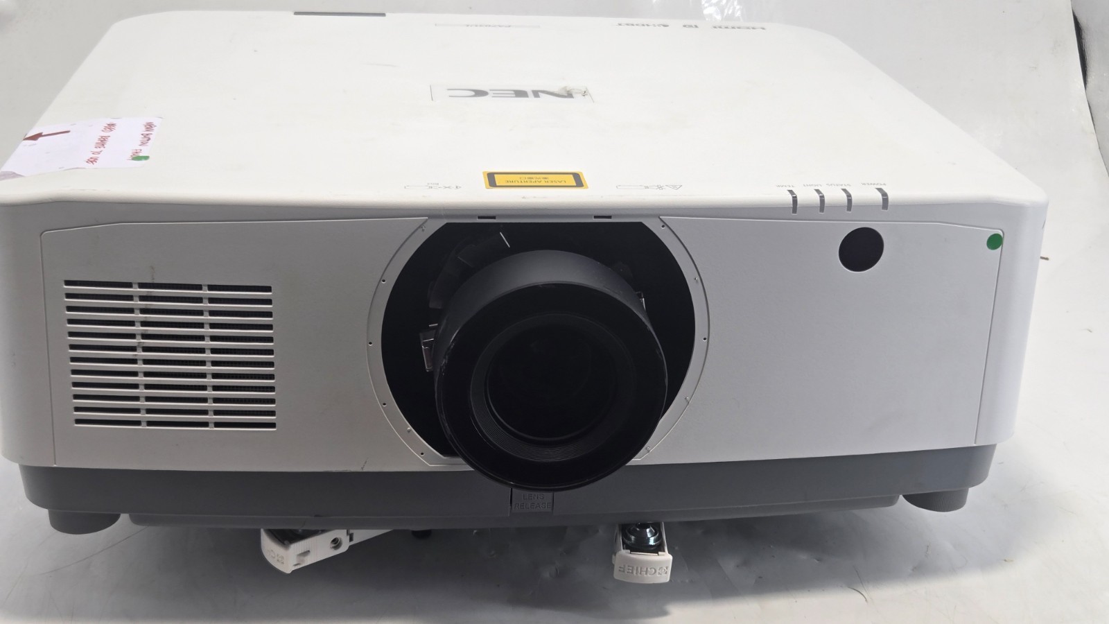 NEC NP-PA703UL 3LCD WUXGA 7000 Lumen LCD Projector.. Menu Button Damaged