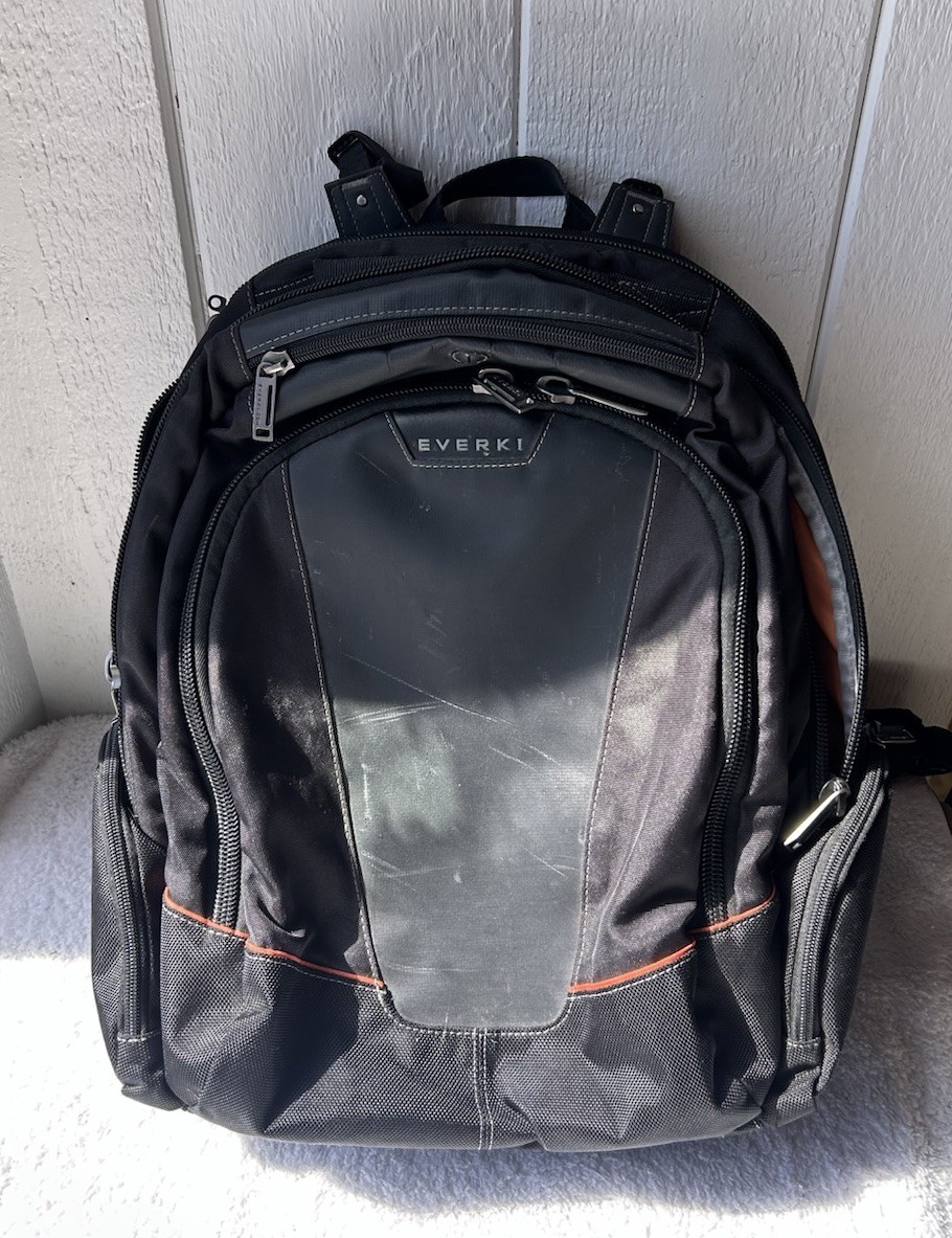 Everki Black 16" Flight Checkpoint Friendly Laptop Backpack Model EKP119