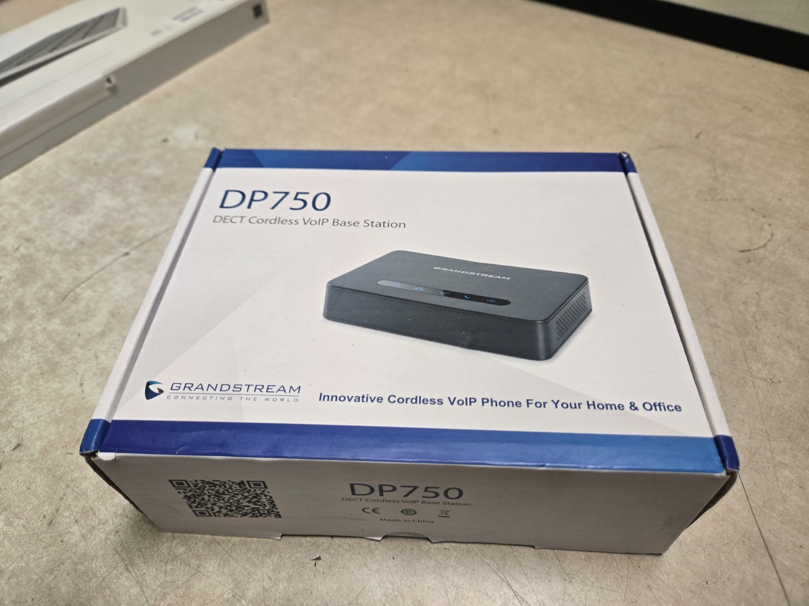 Grandstream DP750 DECT VoIP Base Station 3 Way Audio Conferencing - (Black) NOB