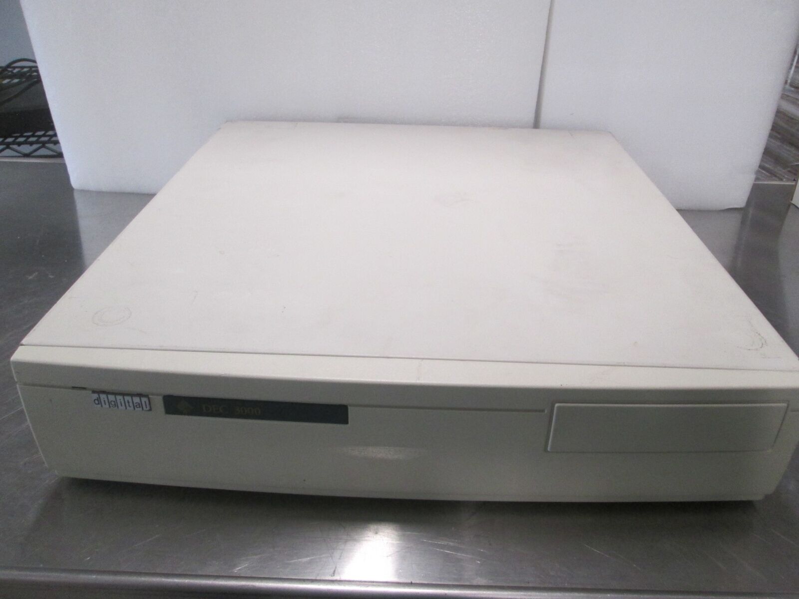 Digital, DEC 3000, 300LX, PE32A-CA, Computer Workstation, Used