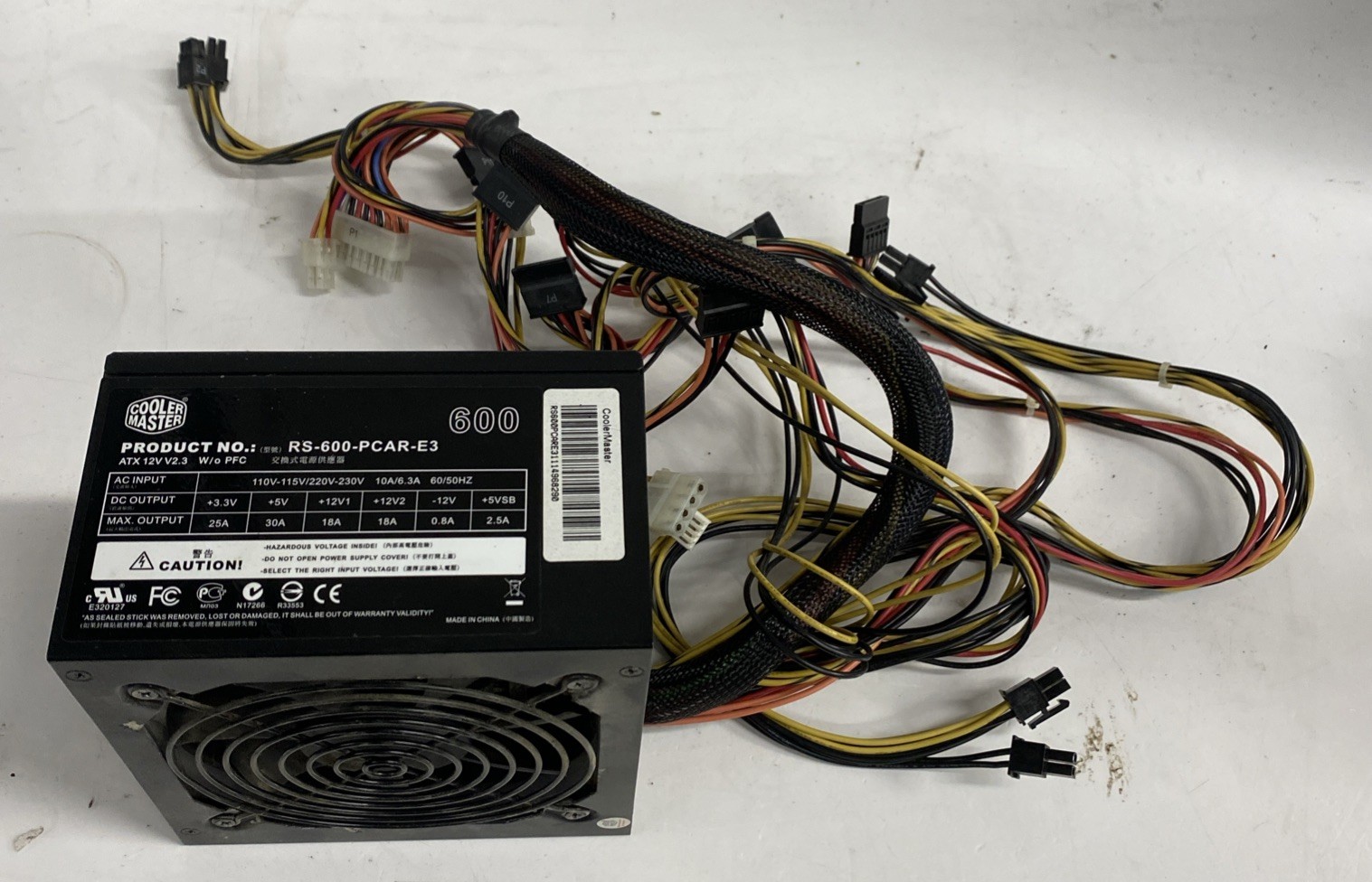 Cooler Master RS-600-PCAR-E3 600W Single Fan ATX 12V Power Supply Unit (PSU)
