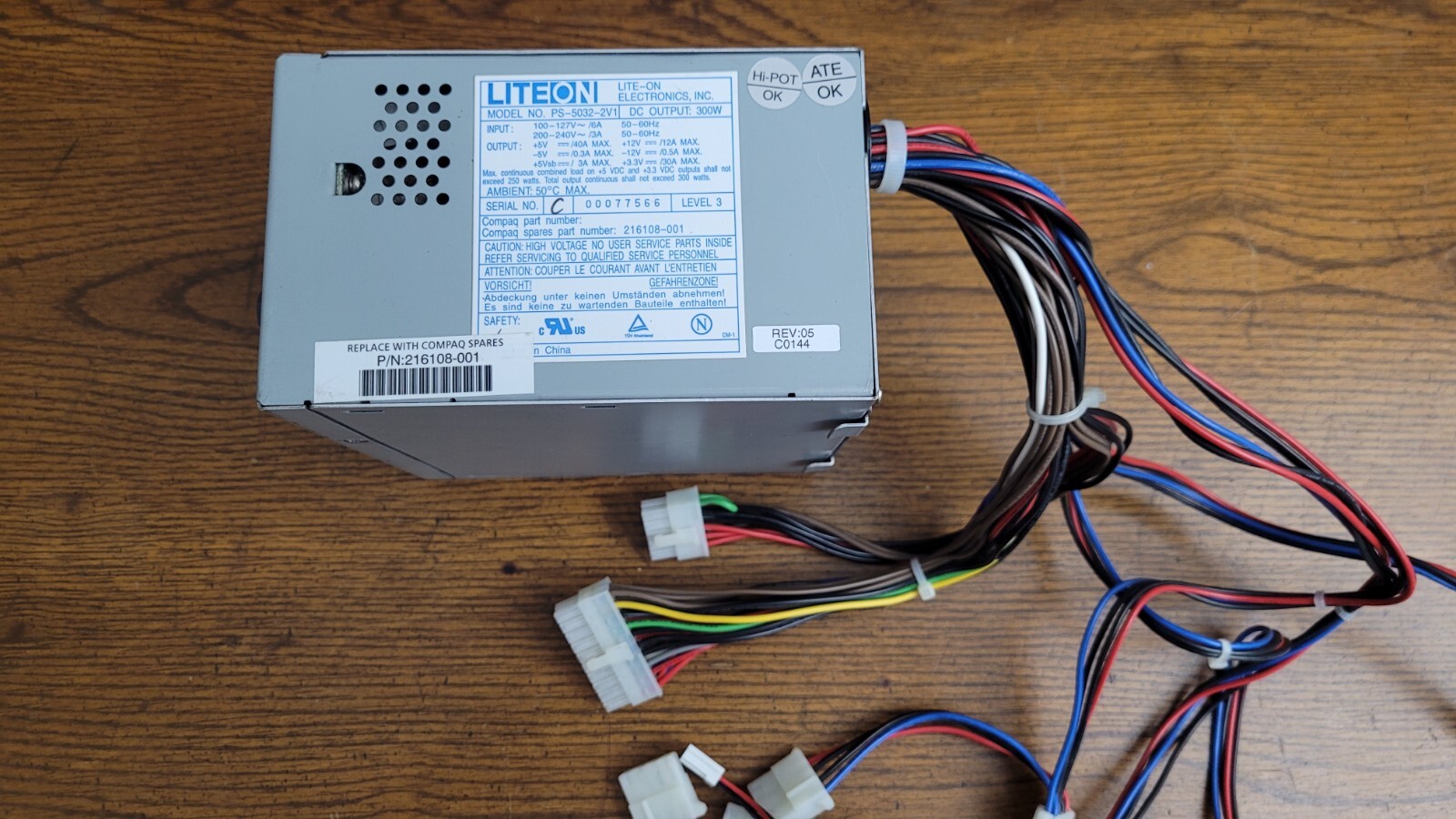 Compaq LITE ON Model PS-5032-2V1 300W Power Supply HP-216108-001