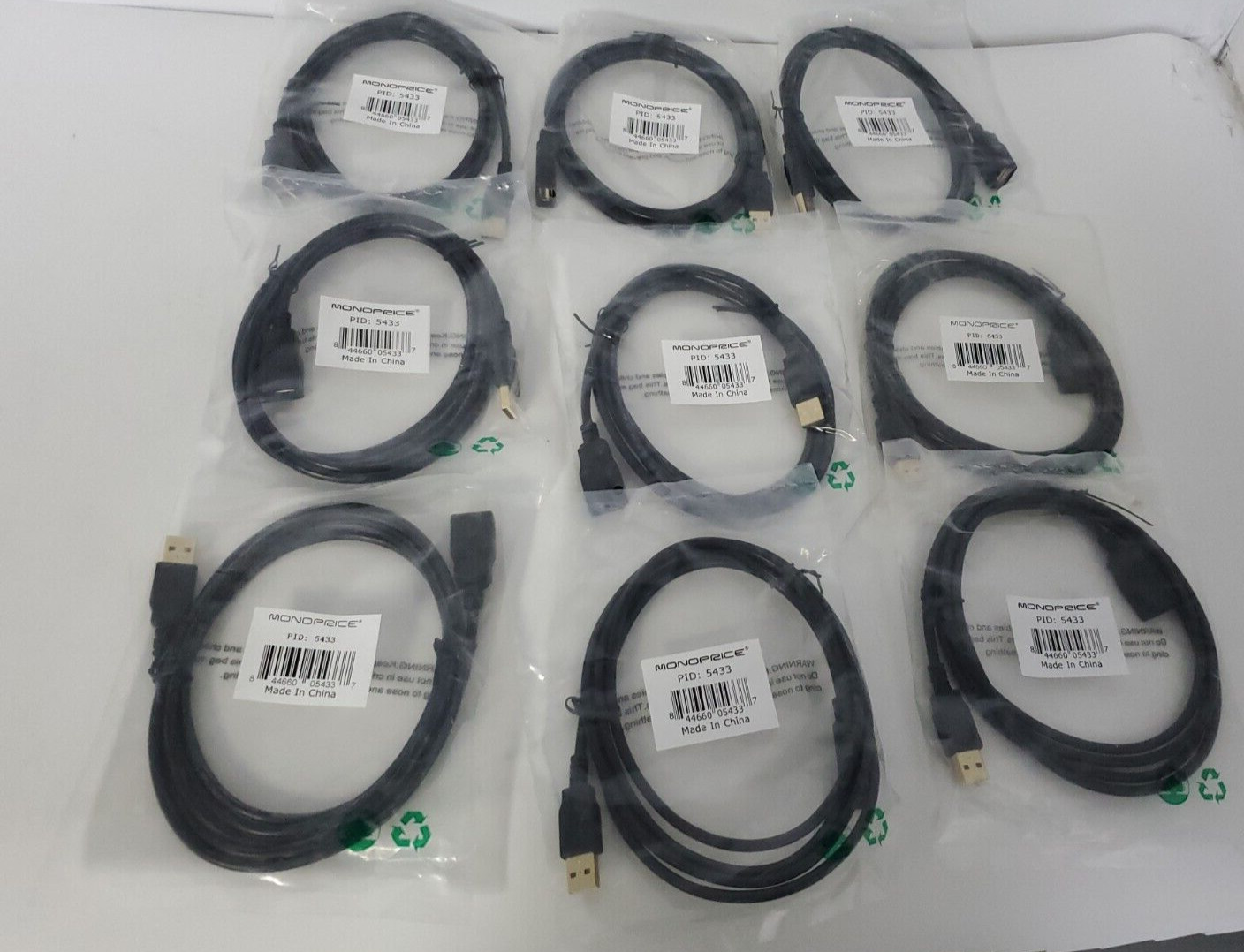 LOT OF  9 MONOPRICE 5433 - BLACK