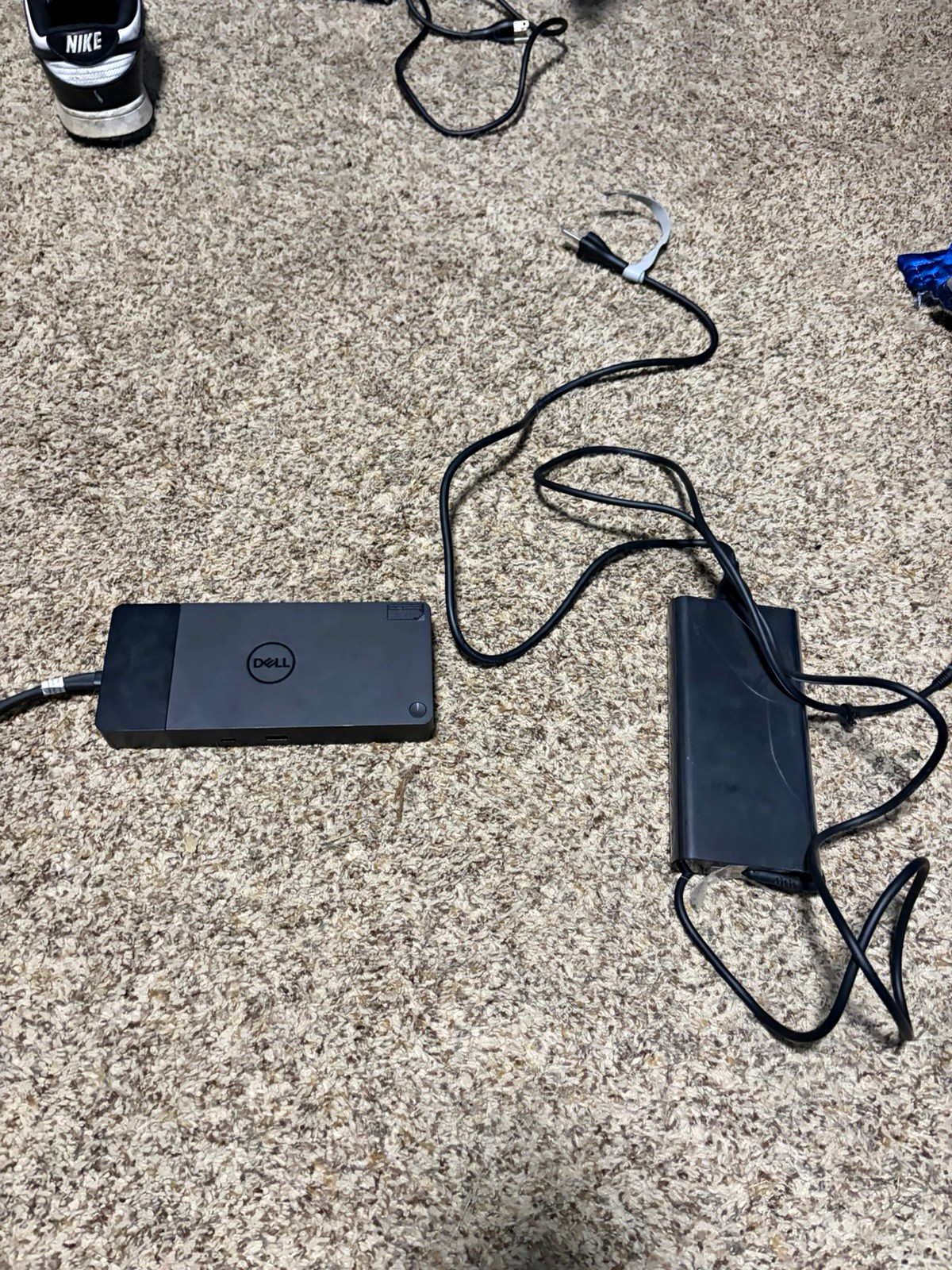 Dell WD19DCS Performance Dock w/ 240W Power Adapter
