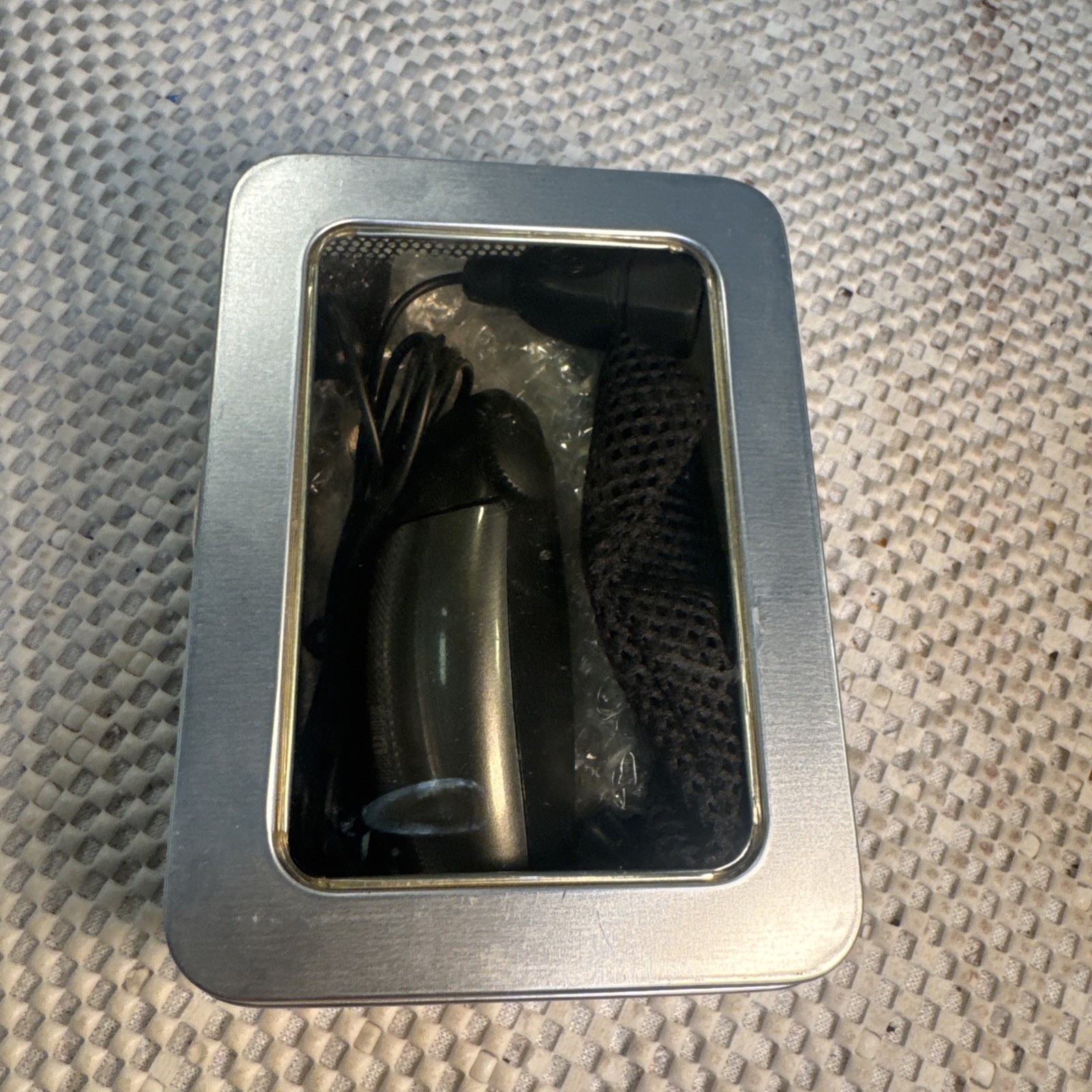 Vintage Wired USB Computer Mouse with Metal Window Tin Case