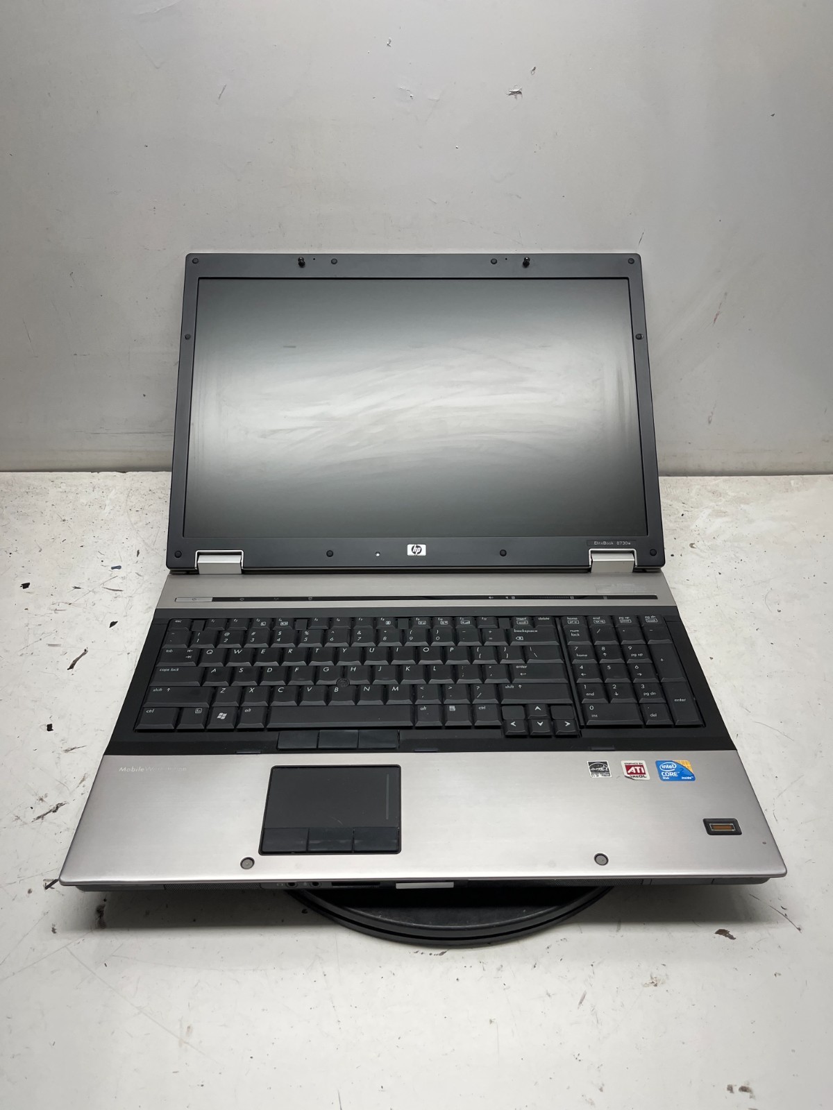 HP Elitebook 8730w Intel Core 2 Duo T9600 2.8GHz 2GB NO HDD