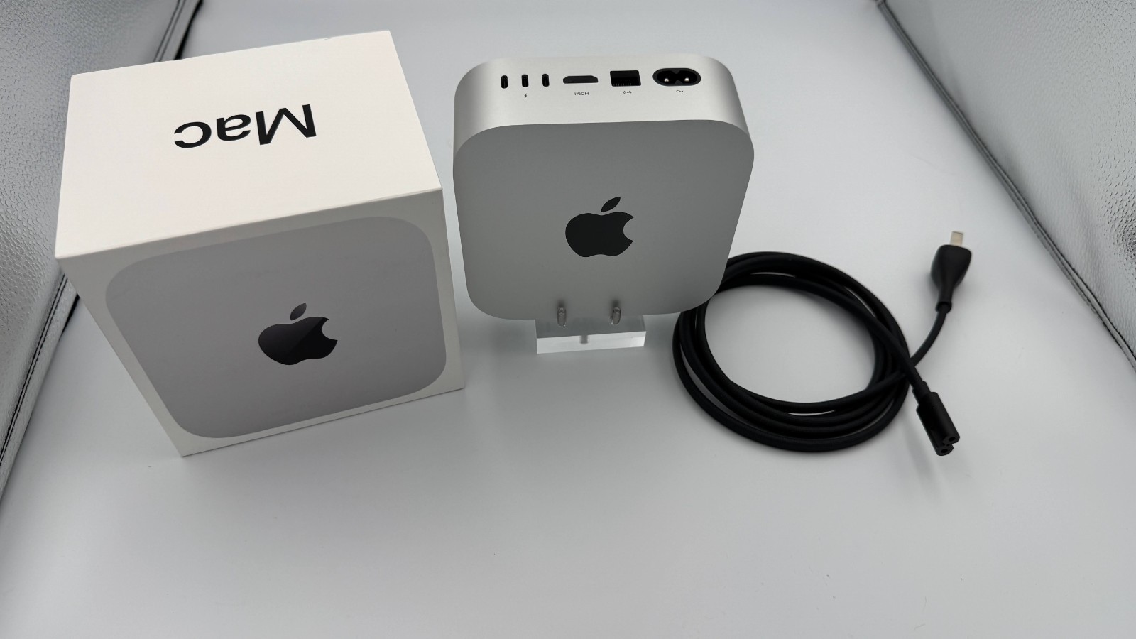 Apple Mac Mini M4 w/ 16GB RAM, 256GB SSD - Mint + Box, Warranty to Feb 2027