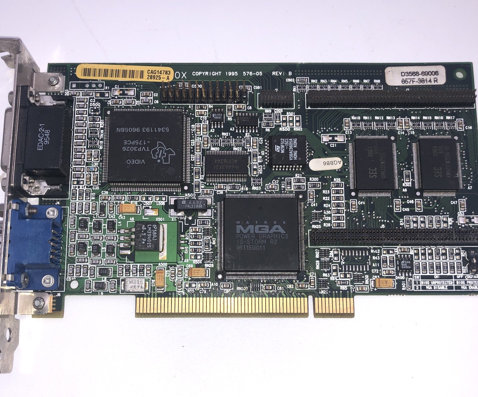 Matrox MGA - Power Graphics 2MB PCI  video card  IS STORM  R2