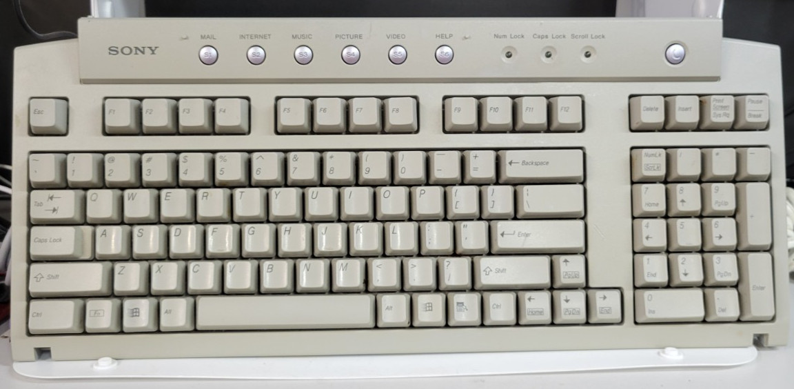 Sony Vaio 100-Key PS/2 Mechanical Keyboard - PCVA-KB1P/UB Vintage