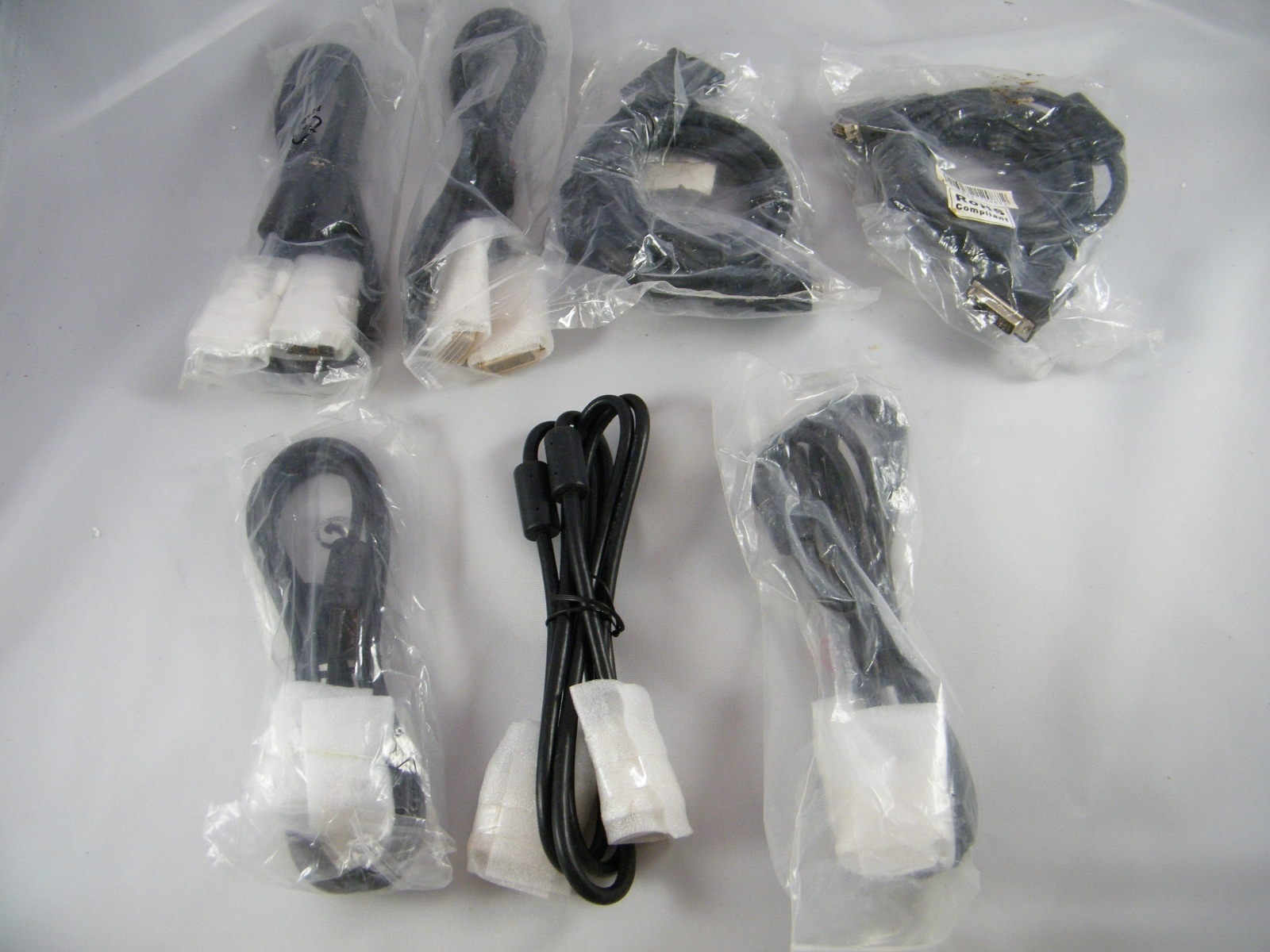 (7)  NEW DVI MONITOR CABLES SHUTTLE-D, COPARTNER E11932U, HOTRON E246588