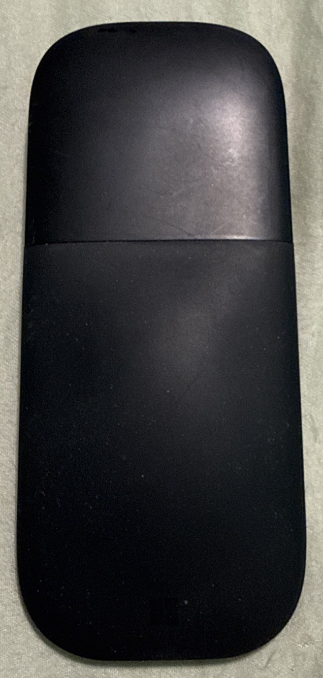 Microsoft Surface Arc Bluetooth Touch Mouse Black  Model 1791 EUC TESTED