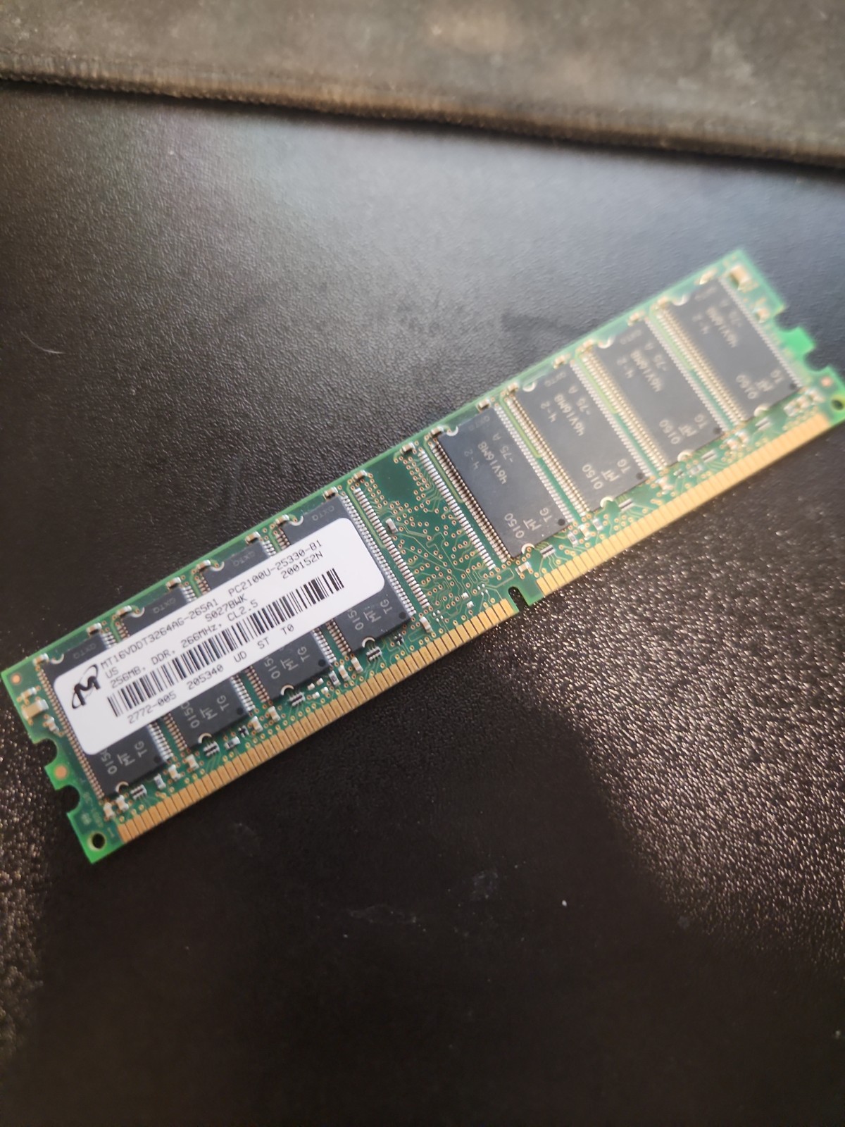 Genuine MT 256 MB DDR PC2100U CL2.5 Desktop Memory (MT16VDDT3264AG-265A1)