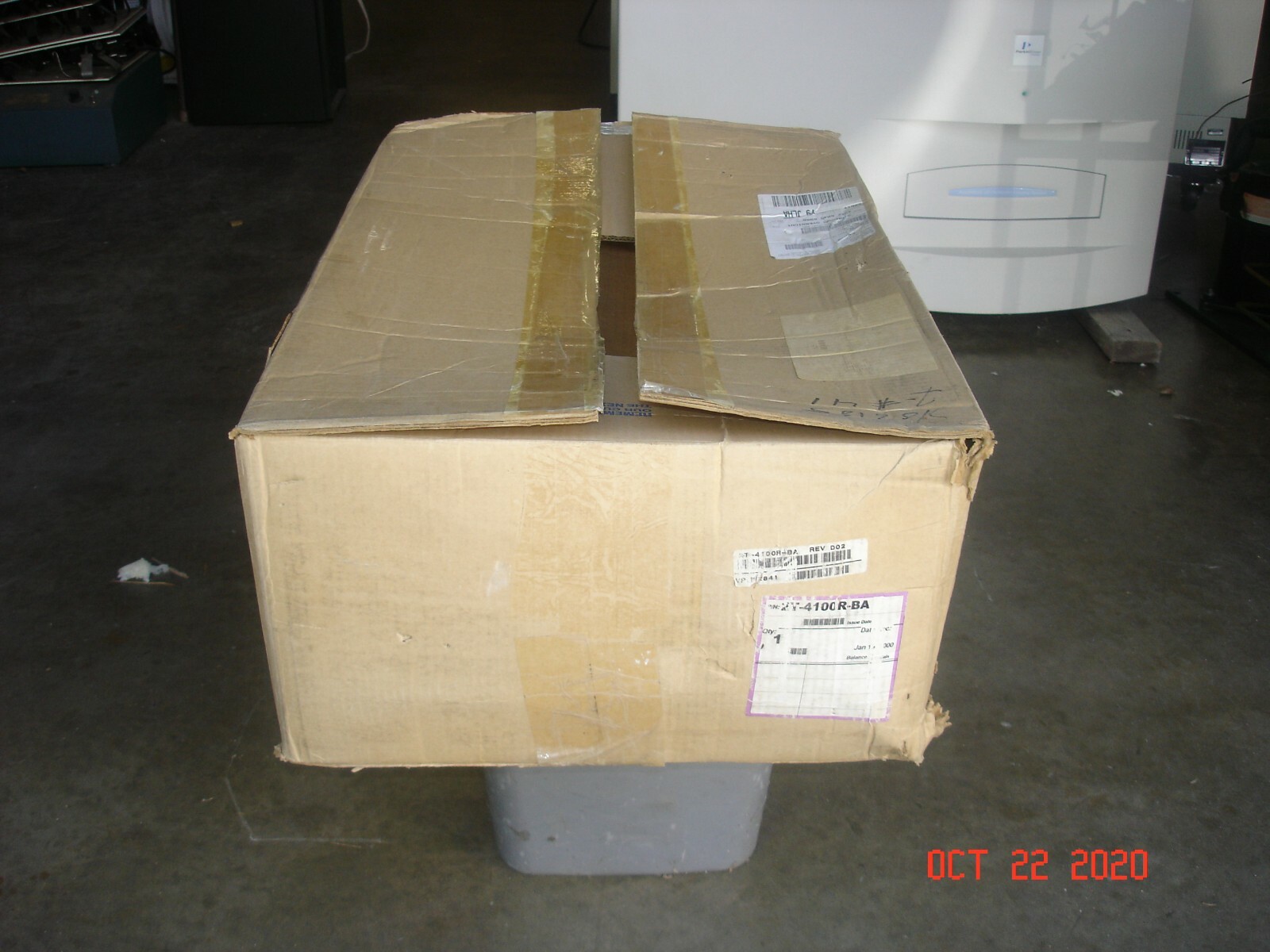 2T-4100R-BA RACKMOUNT KIT FOR DEC/COMPAQ ALPHASERVER 4000 OR 4100 NEW OPEN BOX 