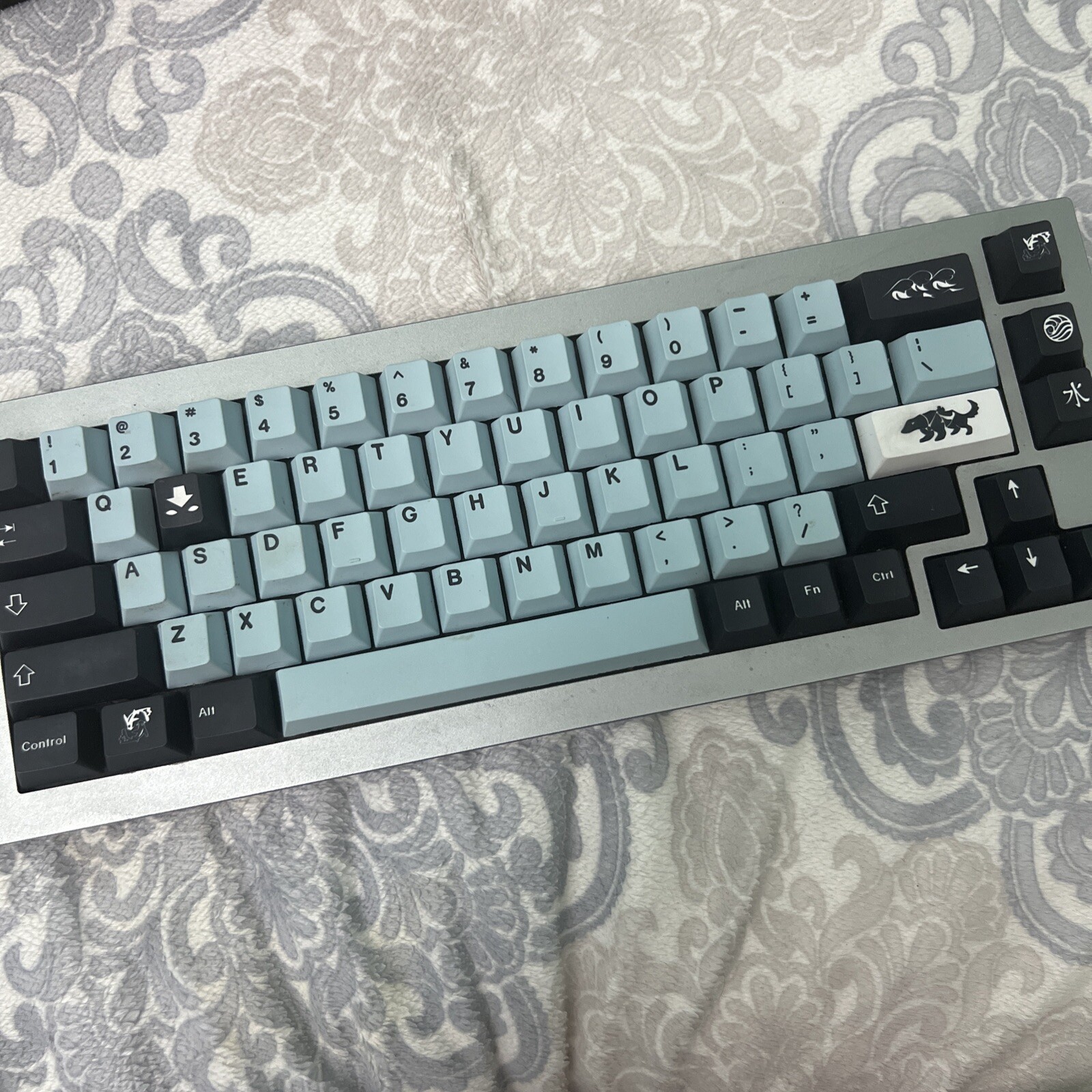 Keychron Q2 Mechanical Keyboard, Fully modded