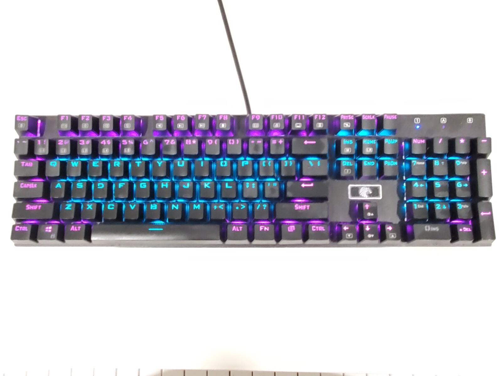 z-element z-88 104  keys RGB LED mechanical gaming keyboard