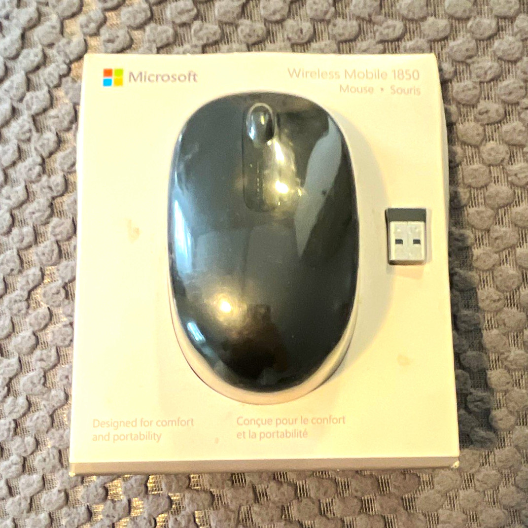 Microsoft Wireless Mobile 1850 Standard Optical Mouse, Wireless USB, Black