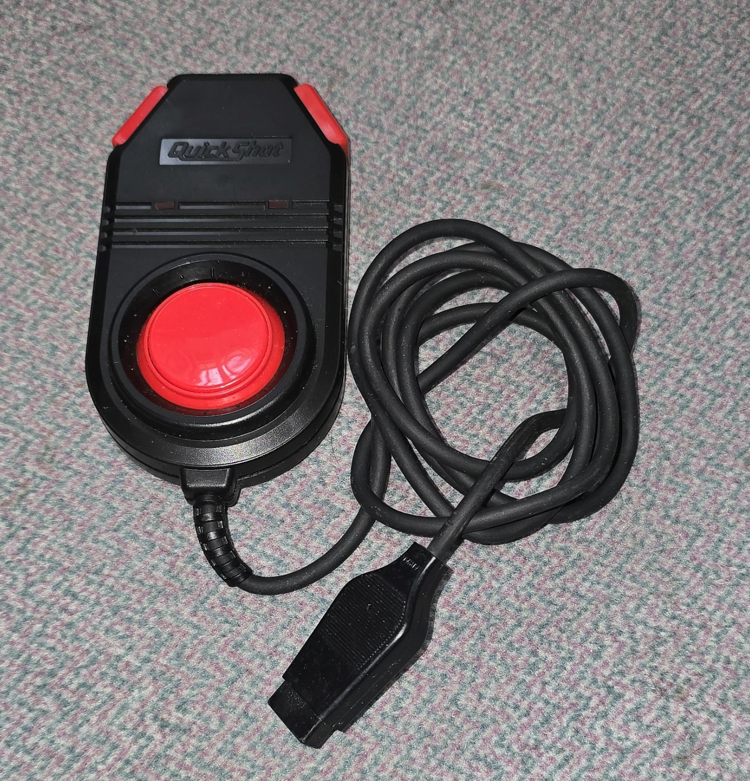 SVI Quick Shot VII Gamepad for VC20, C64, 128PC, Amiga, Atari, (Plus4/C16 with Adap)