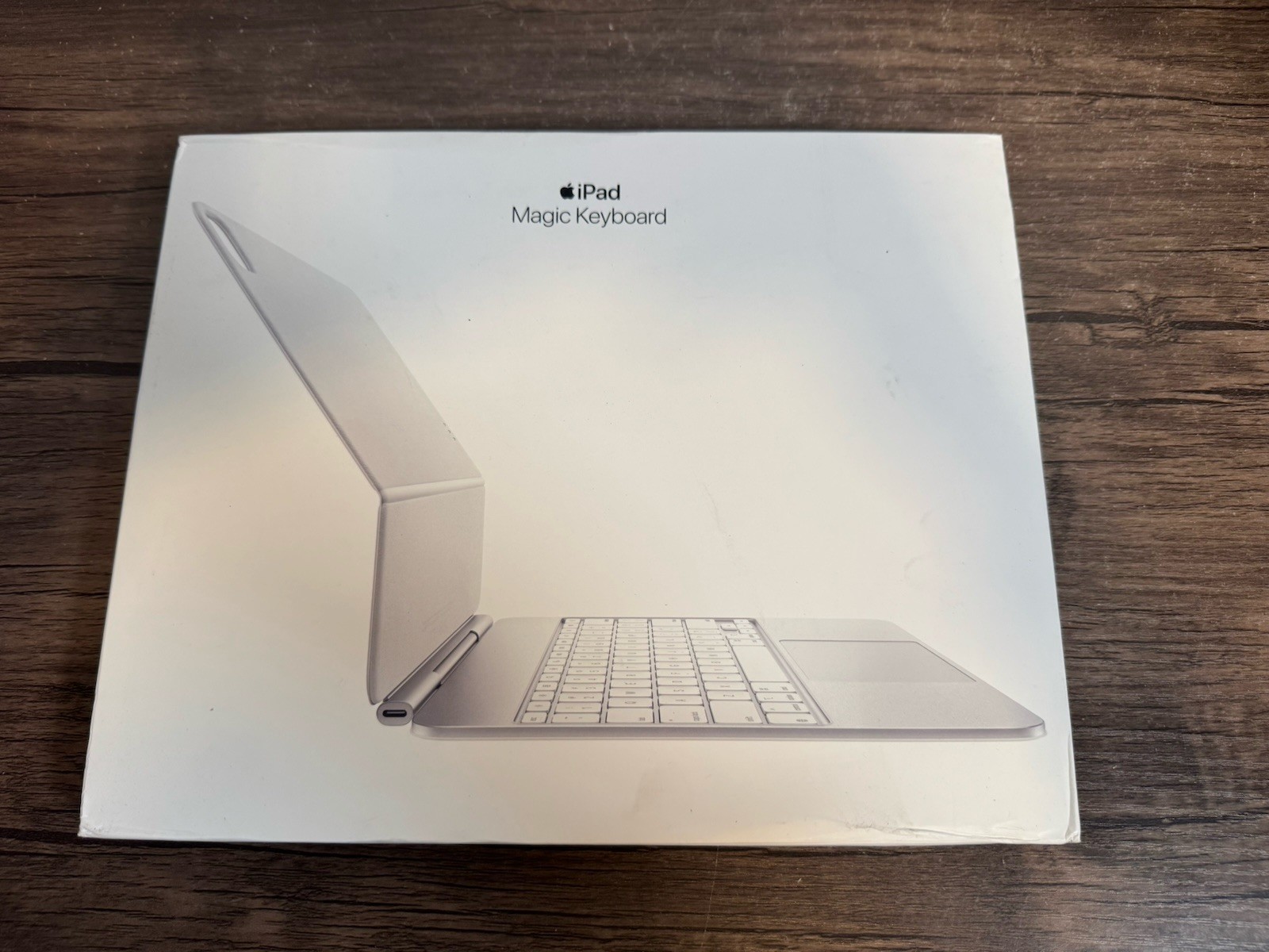 Apple Magic Keyboard For iPad Pro 13‑inch - White - A2974-MWR43LL/A. NEW SEALED