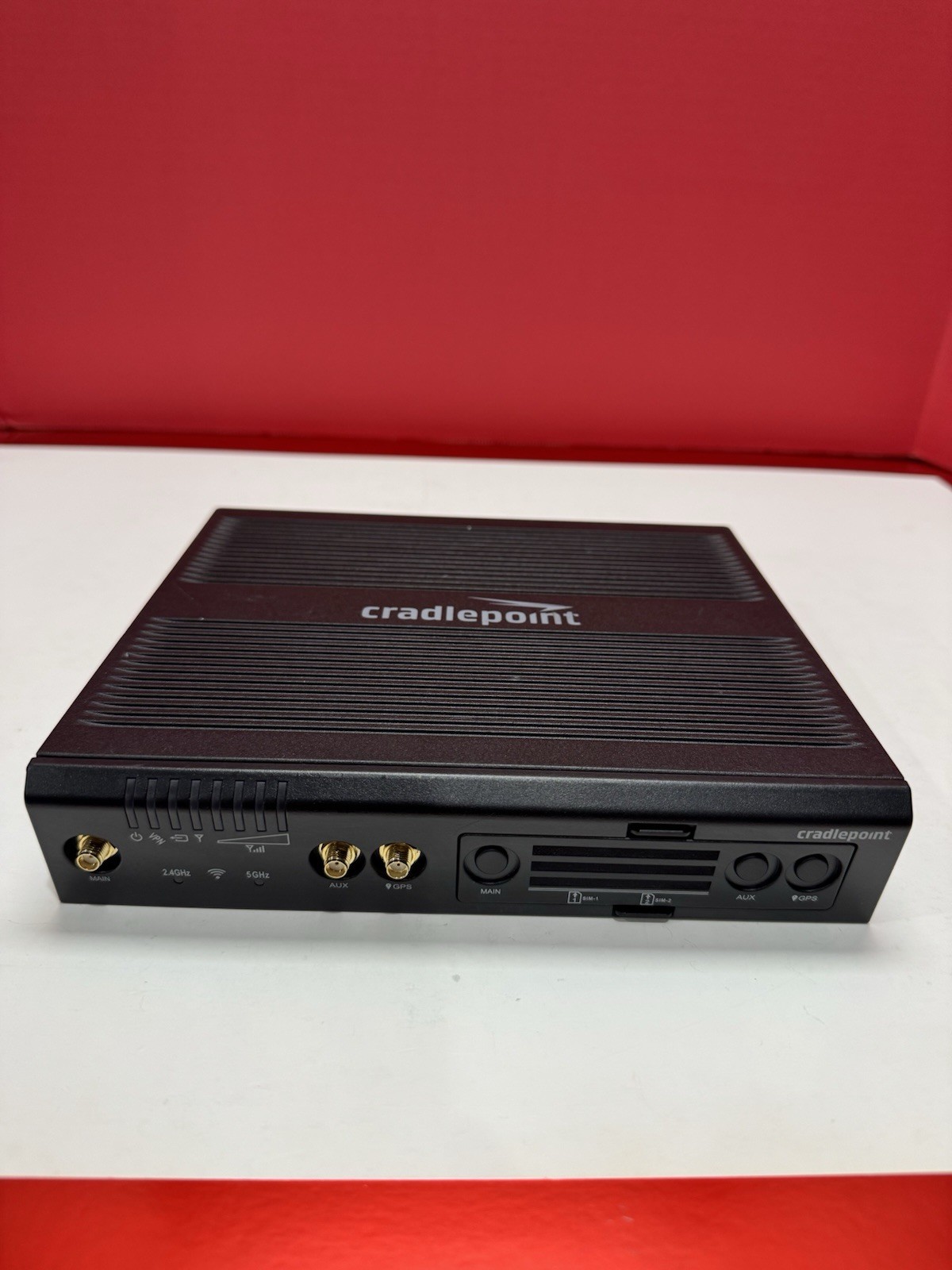 Cradlepoint AER2200 600Mbps Cellular Router (BA12200600MNNN)