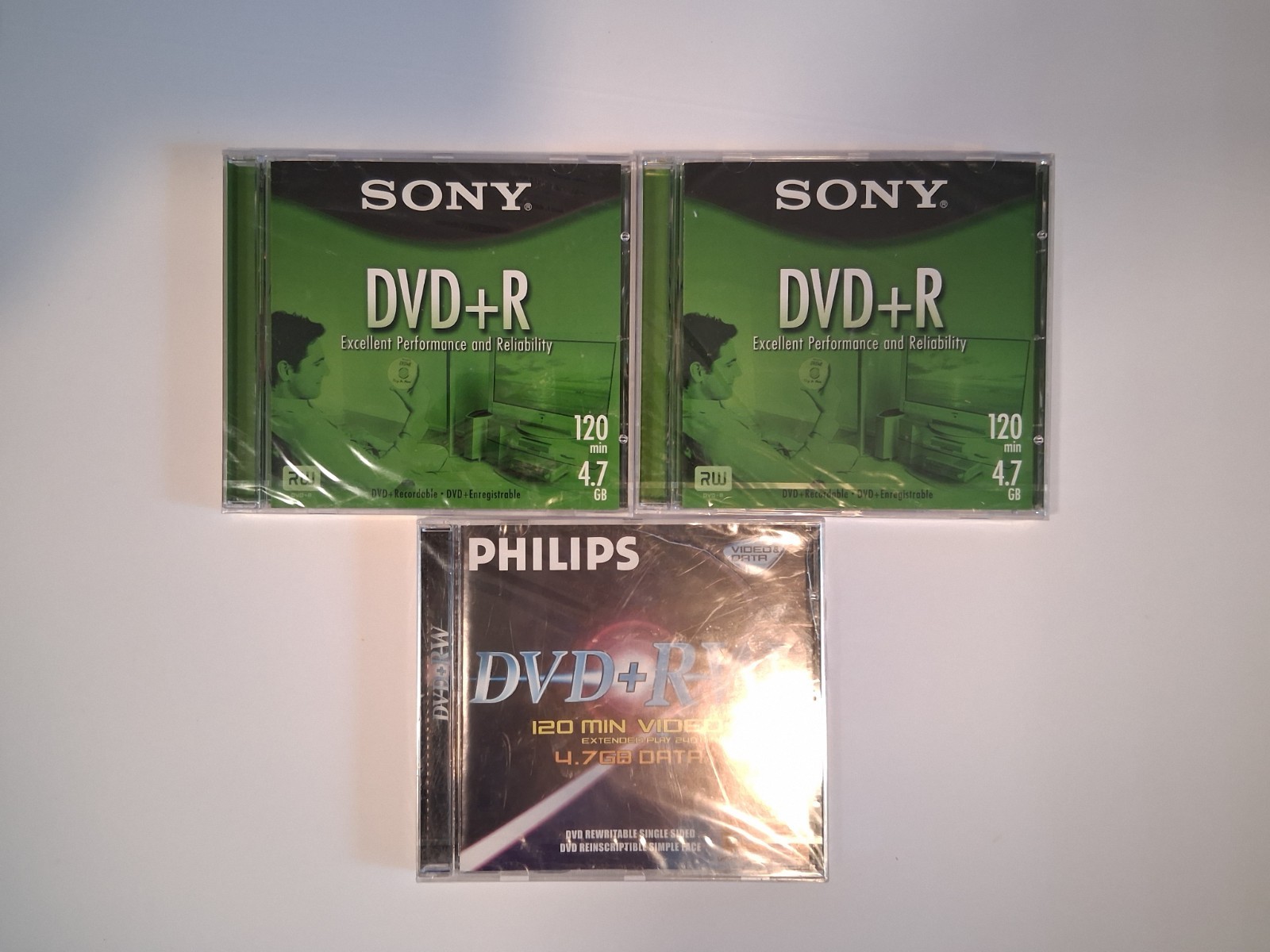2 Sony DVD+R/ 1 Philips DVD + RW 120 Min., 4.7 GB NEW