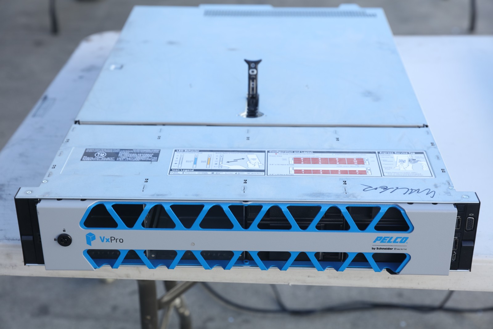 Pelco VxPro VXP-P2 VideoXpert Power 2 Server (Dell R740xd) 12-Bay LFF 16GB RAM