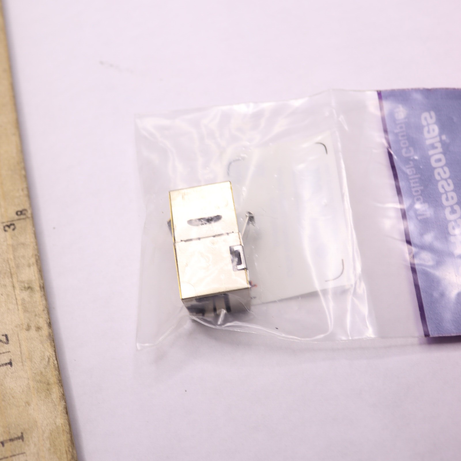Black Box CAT5e Shielded Straight-Pin Keystone Coupler Silver FM593