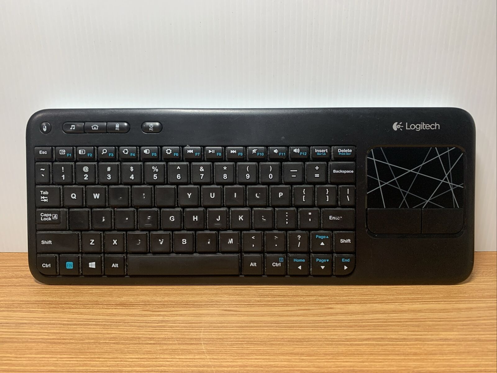 Logitech K400r Wireless Slim Keyboard w/3.5