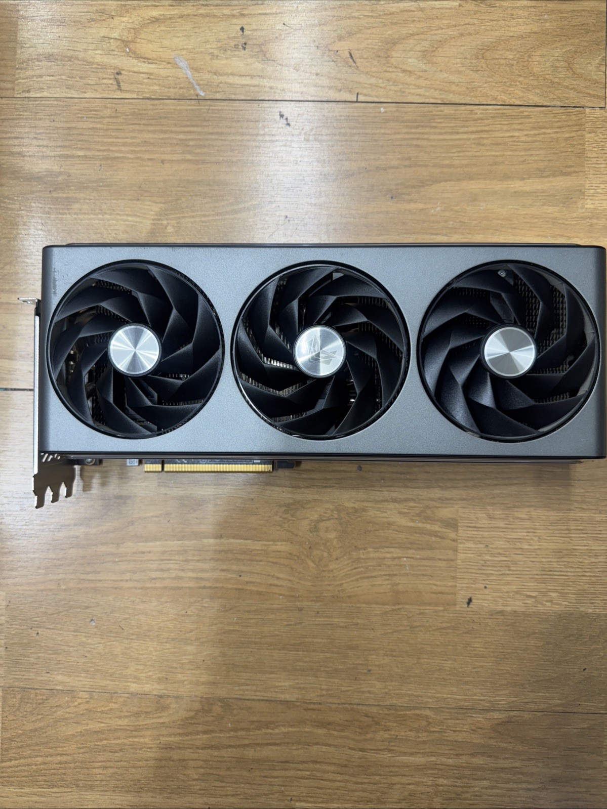 Sapphire Nitro+ AMD Radeon RX 7900 XT Graphics Card 20 GB