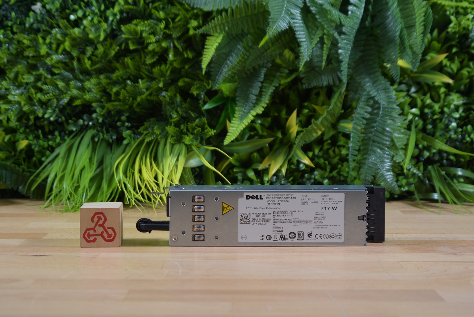 Dell Switching Power Supply A717P-00 P/N 0RCXD0