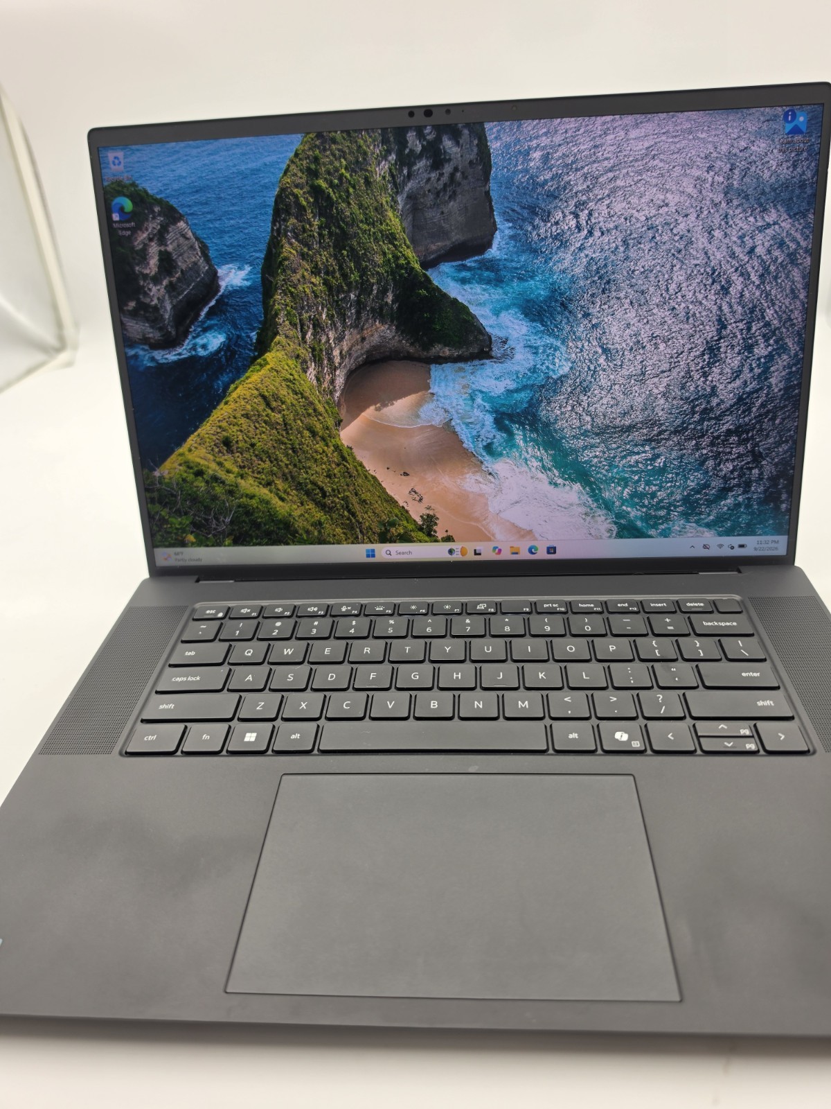 Dell Precision 5690 16" Core Ultra 7 155H 32GB RAM 512GB SSD Laptop Only