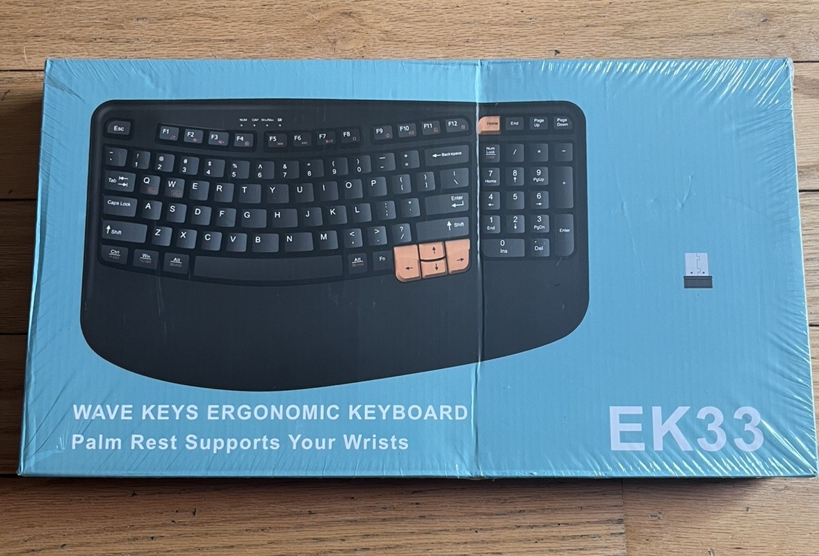 Ek33 Ergonomic Wireless Keyboard Encourages Natural Typing Posture