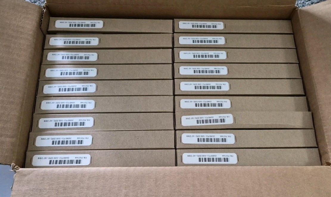 Lot Of  18 Brand New  Micron 256mb 1rx16 PC2-5300 Memory MT4HTF3264AY-667B2 