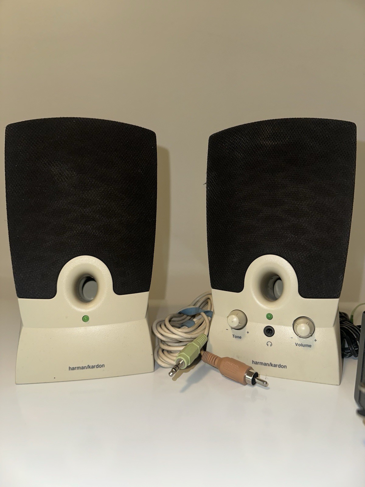 Vintage Harmon Kardon PC Multimedia Speaker System