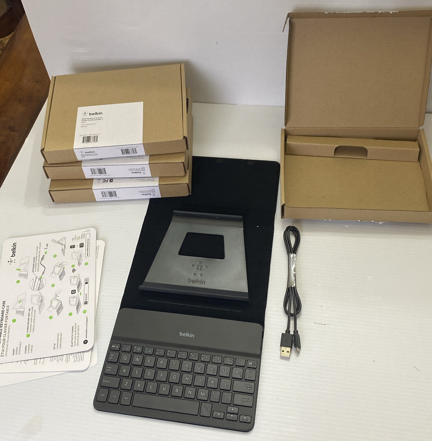 Set Of 4 New Belkin QODE Keyboard W/ Case for Kindle Fire HD and HDX 7" in Black