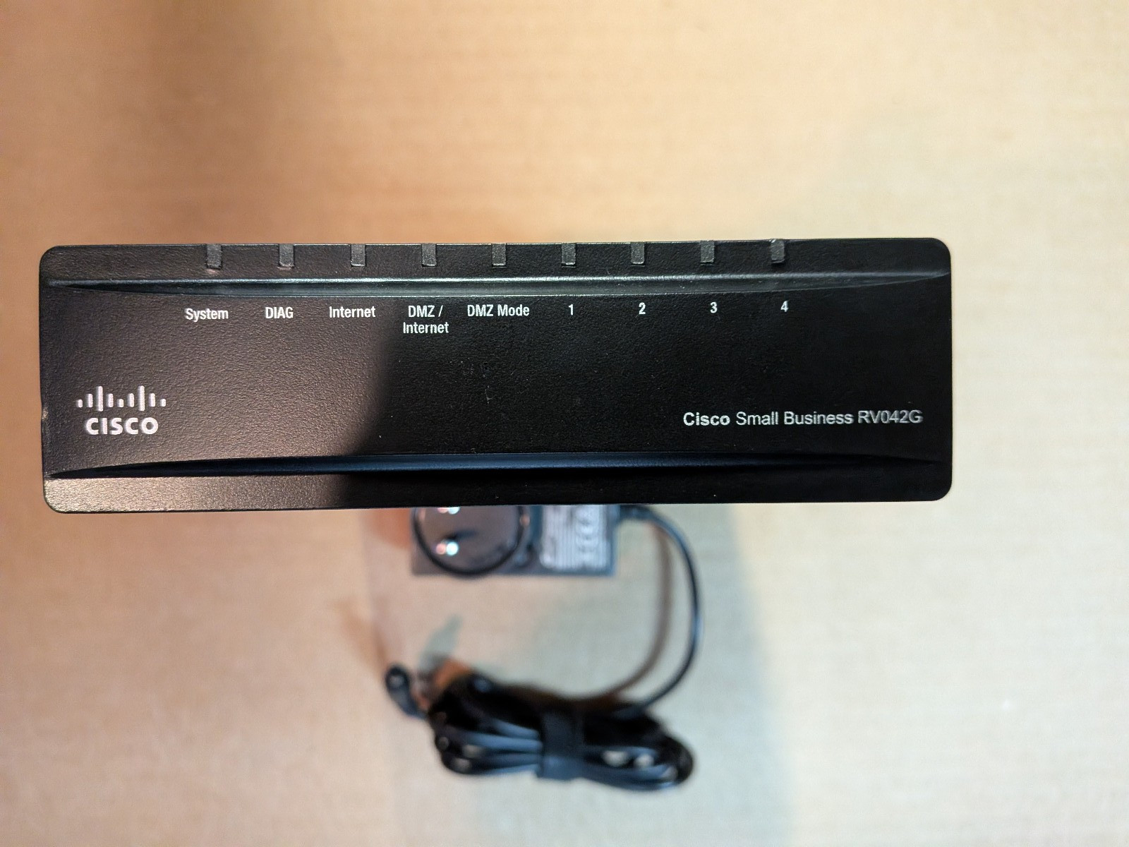 Cisco RV042G - Gigabit Dual WAN VPN Router