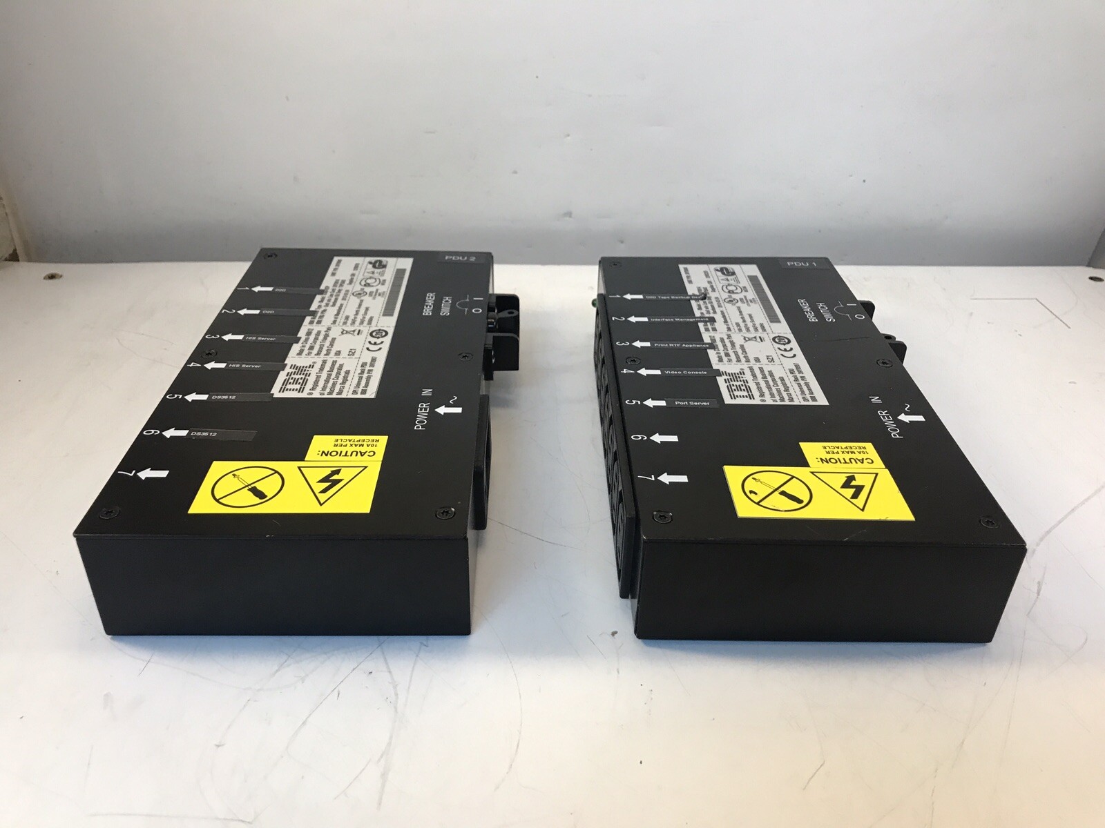 IBM DPI Universal Racks  PDU 1 & 2    9306-RTP (39Y8908)