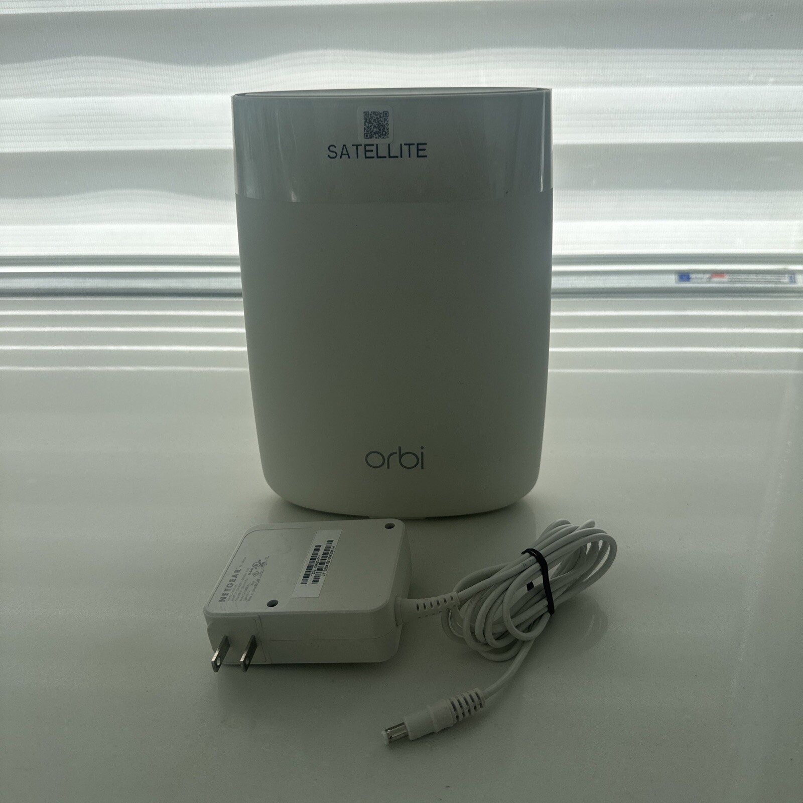 NETGEAR Orbi RBS50v2 Satellite Home Mesh WiFi Tri-band AC3000