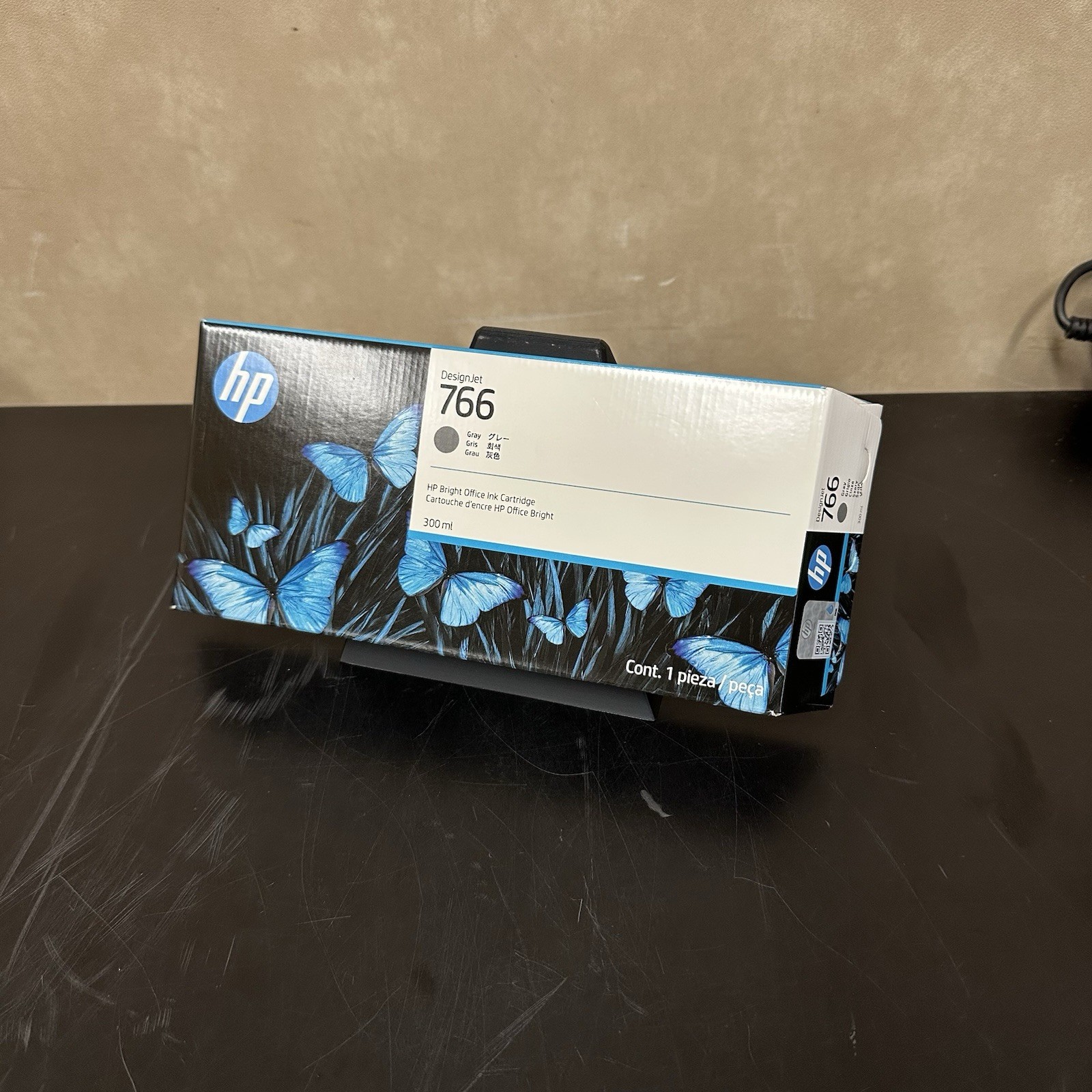 Genuine HP DesignJet 766 GRAY Ink Cartridge P2V93A 300ml - September 2028 - NEW