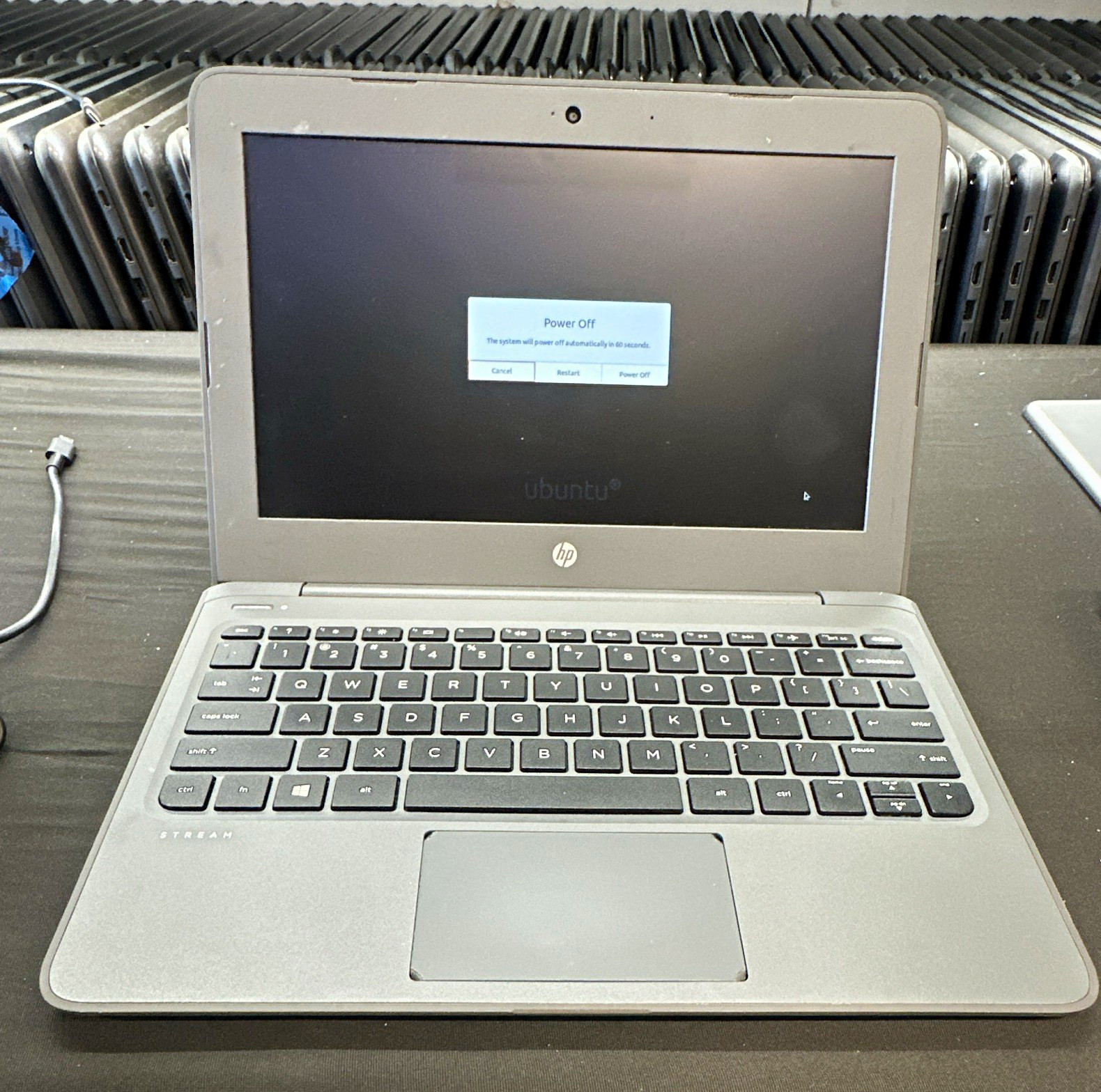 HP Stream 11" Core i5-6300U Windows 10 Silver Laptop w/ Webcam lot of 10
