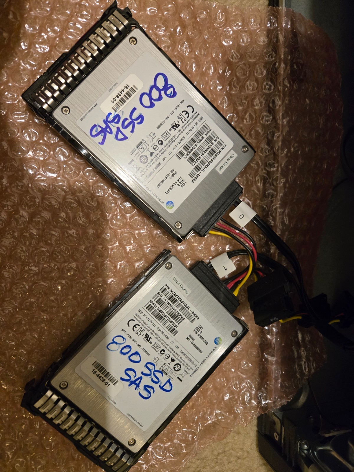 Samsung SAS SSD  Solid State Drive 800GB 2.5" Cisco P/N: MZ6ER800HAGL