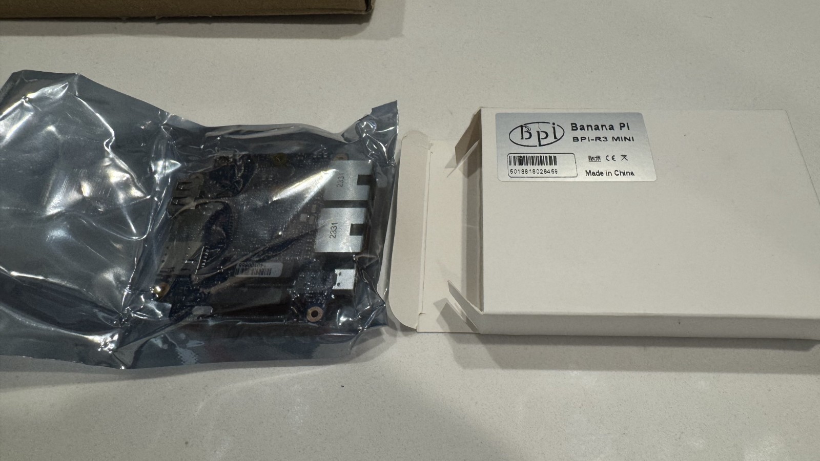 Banana Pi BPI-R3 Mini MT7986 WiFi 6 2.5GbE Router + Heatsink Fan + PoE