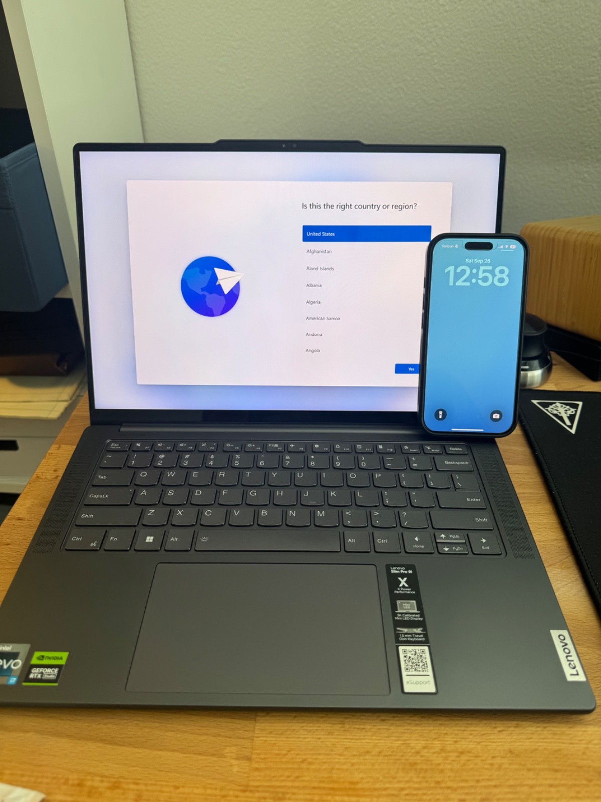 Lenovo Slim Pro 9i 14.5" 3K MiniLED Touch i7-13705H RTX 4050 32GB 1TB Storm Grey