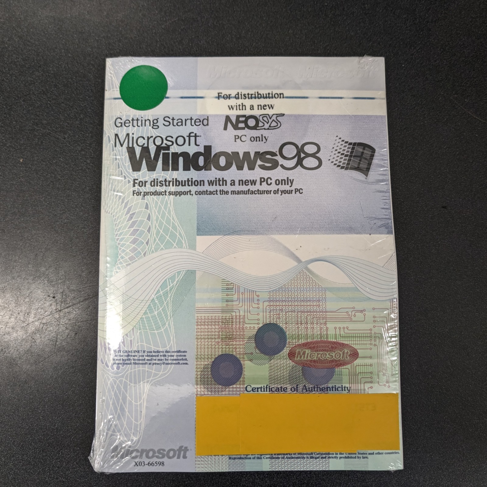 Microsoft Windows 98 First Edition FULL OS - Manual, CD + Product Key **SEALED**