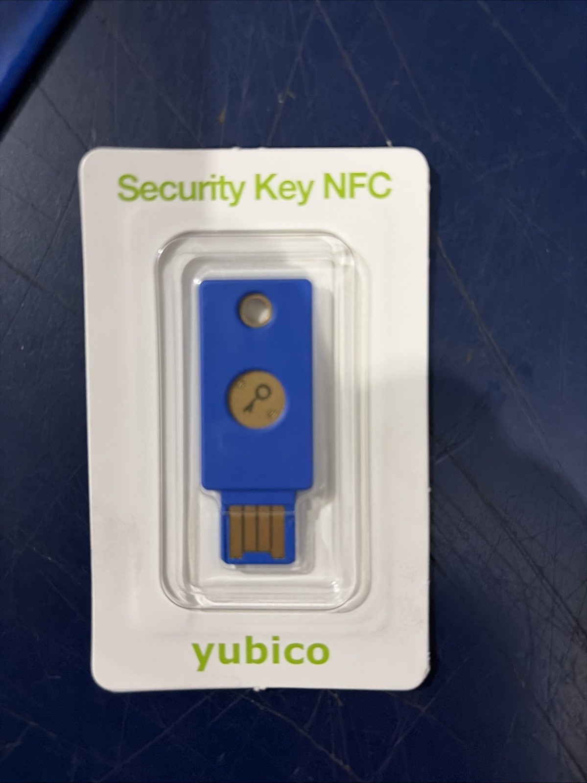 Yubico FIDO Security Key NFC and USB - Two Factor Authentication, Fits USB-A