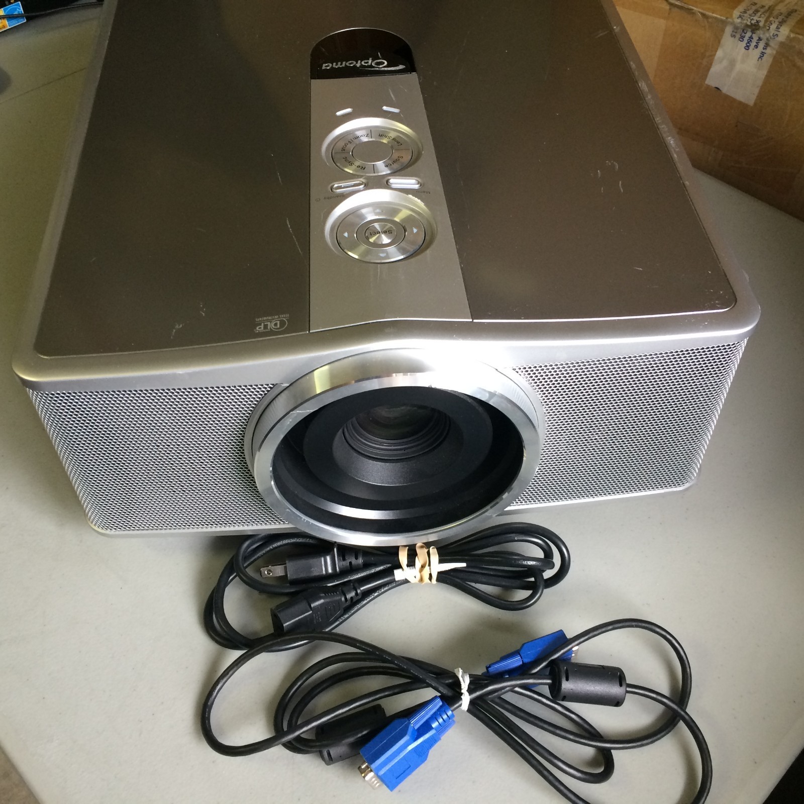 OPTOMA TX783 (EP783) DLP PORTABLE PROJECTOR 5000 LUMENS, GREAT CONDITION