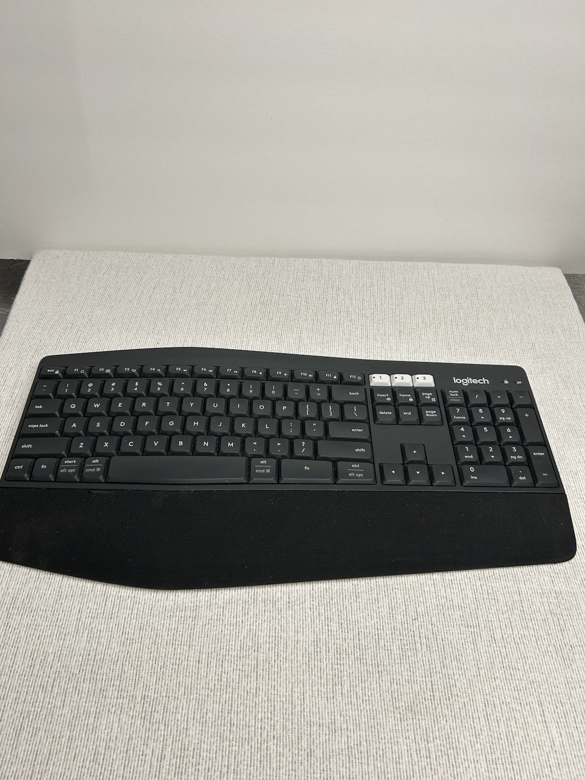 Logitech K850 Wireless Ergonomic Keyboard QWERTY English Black - NO DONGLE