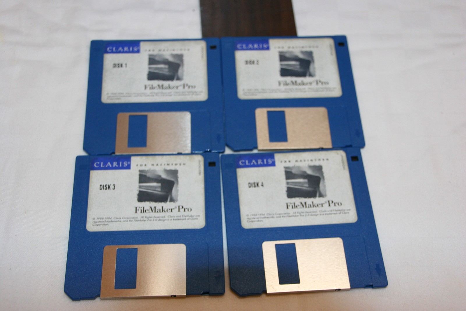 Filemaker Pro 2.0  Four Disk Set For The Macintosh, Released in 1994