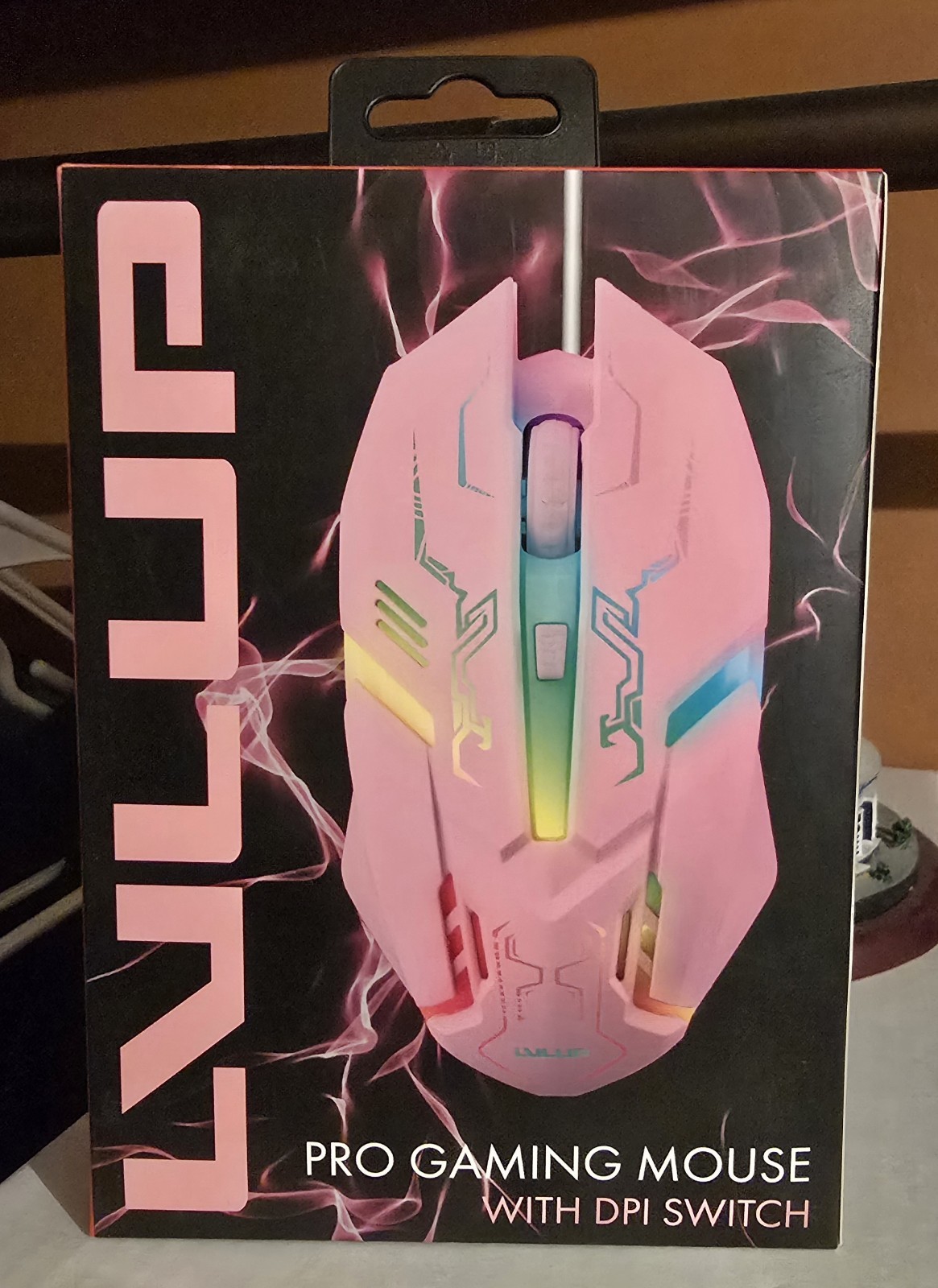 LVLUP PINK Pro Gaming Mouse with DPI Switch by Vivitar. NIB.